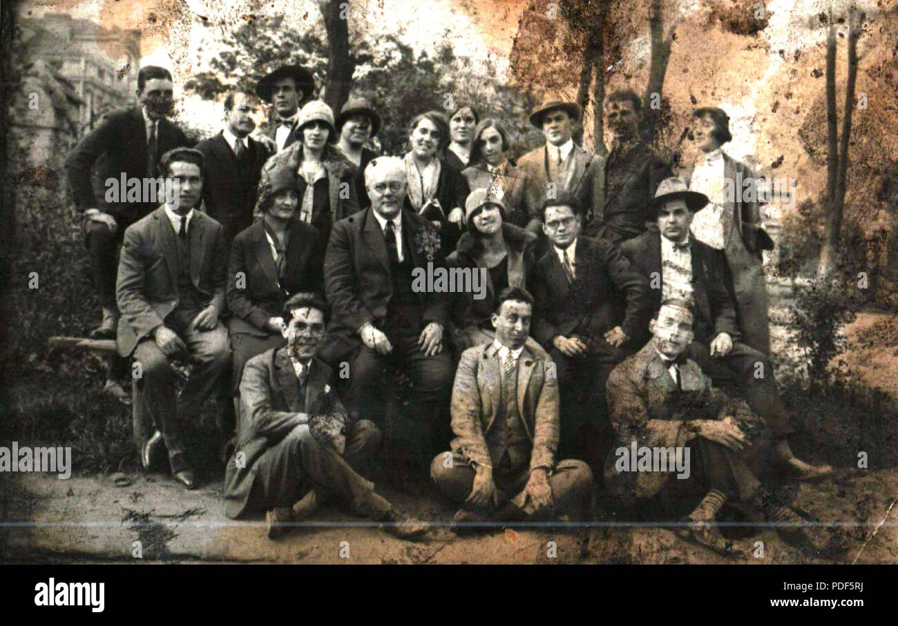 35 BASA-1220K-1-24-1-attori e attrici dal teatro nazionale della Bulgaria Foto Stock