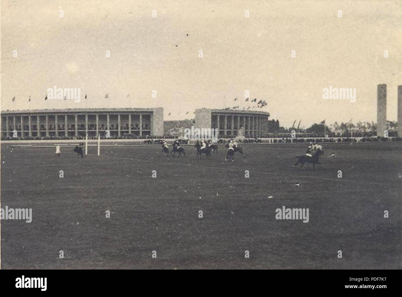 57 BASA-3K-15-385-1-1936 Olimpiadi di estate Foto Stock