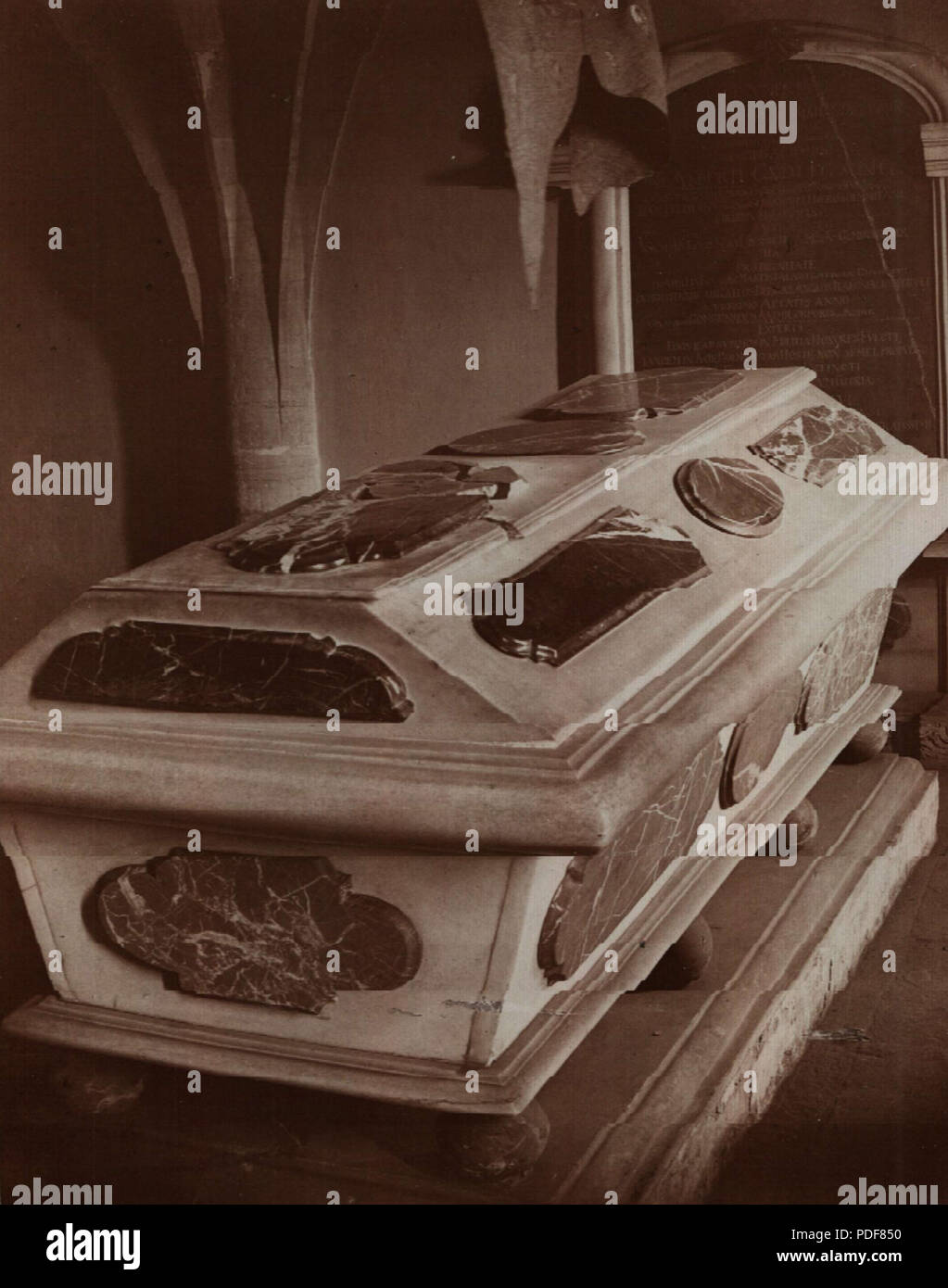 61 BASA-3K-7-354-17-sarcofago di Alberto Wolfgang di Brandenburg-Bayreuth Foto Stock
