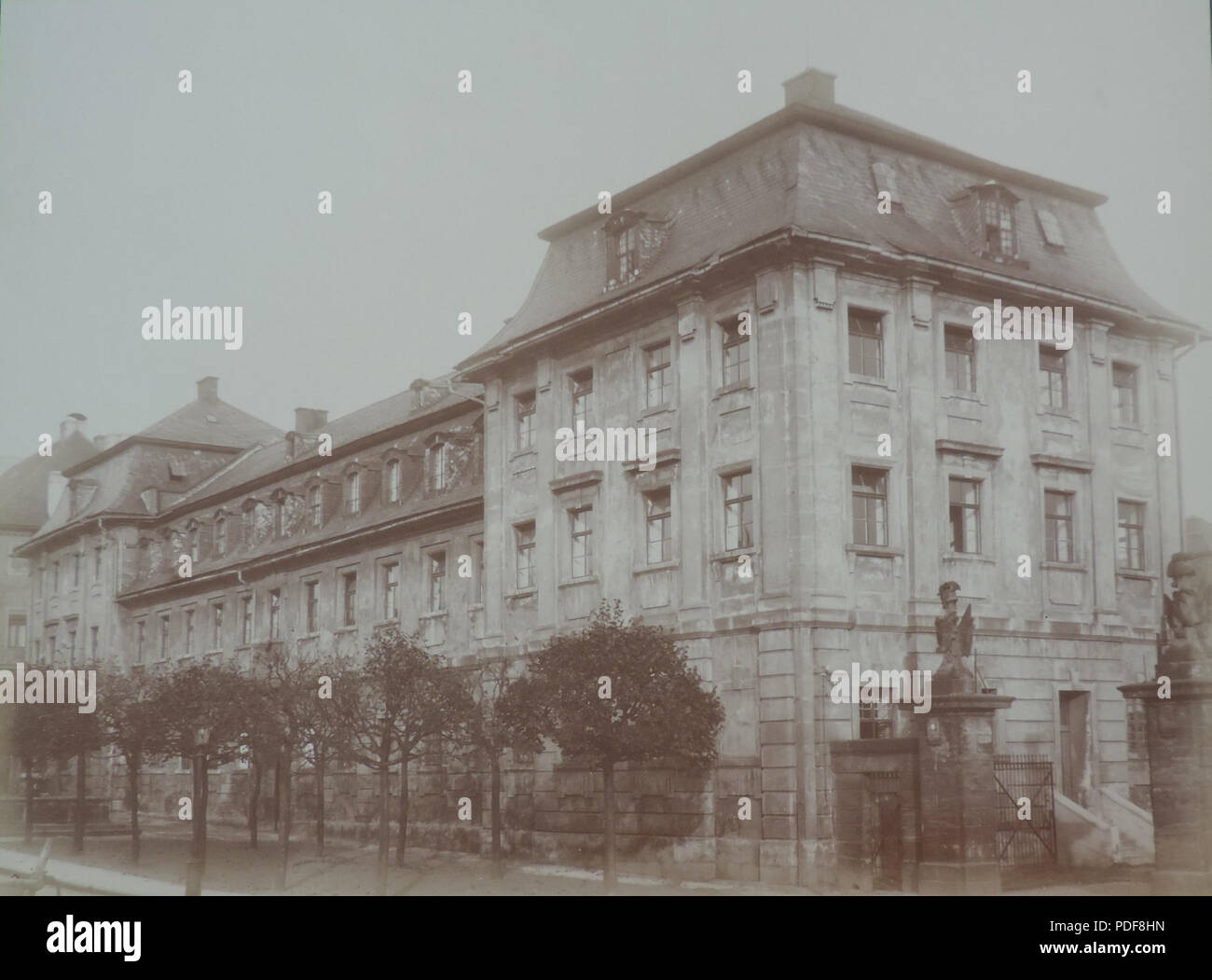 62 BASA-3K-7-359-53-caserma Foto Stock