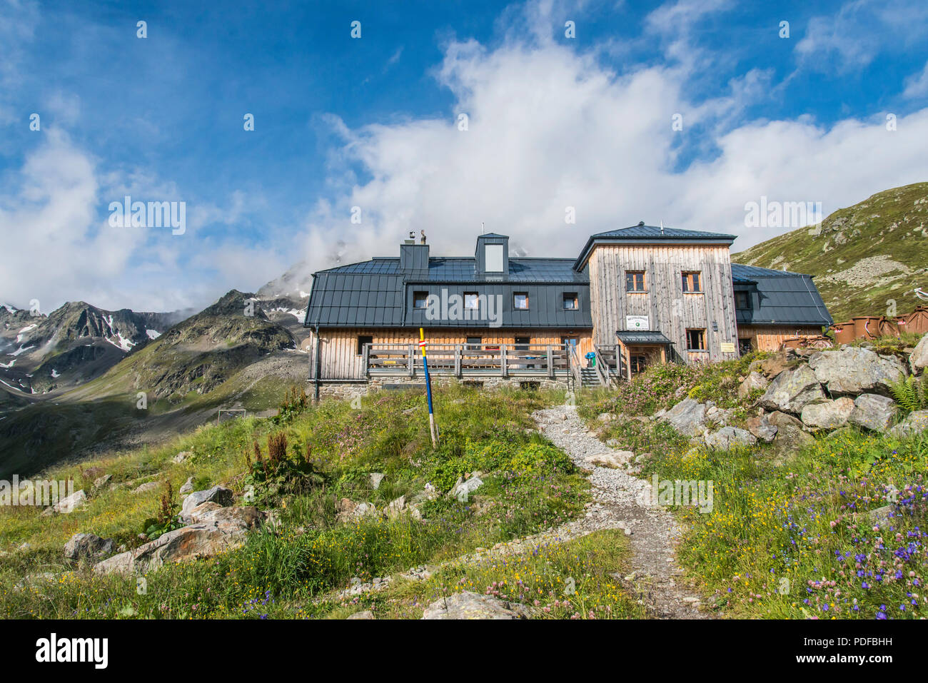 Westfalen haus rifugio di montagna nelle Alpi dello Stubai di Sellrain nel Tirolo austriaco Foto Stock