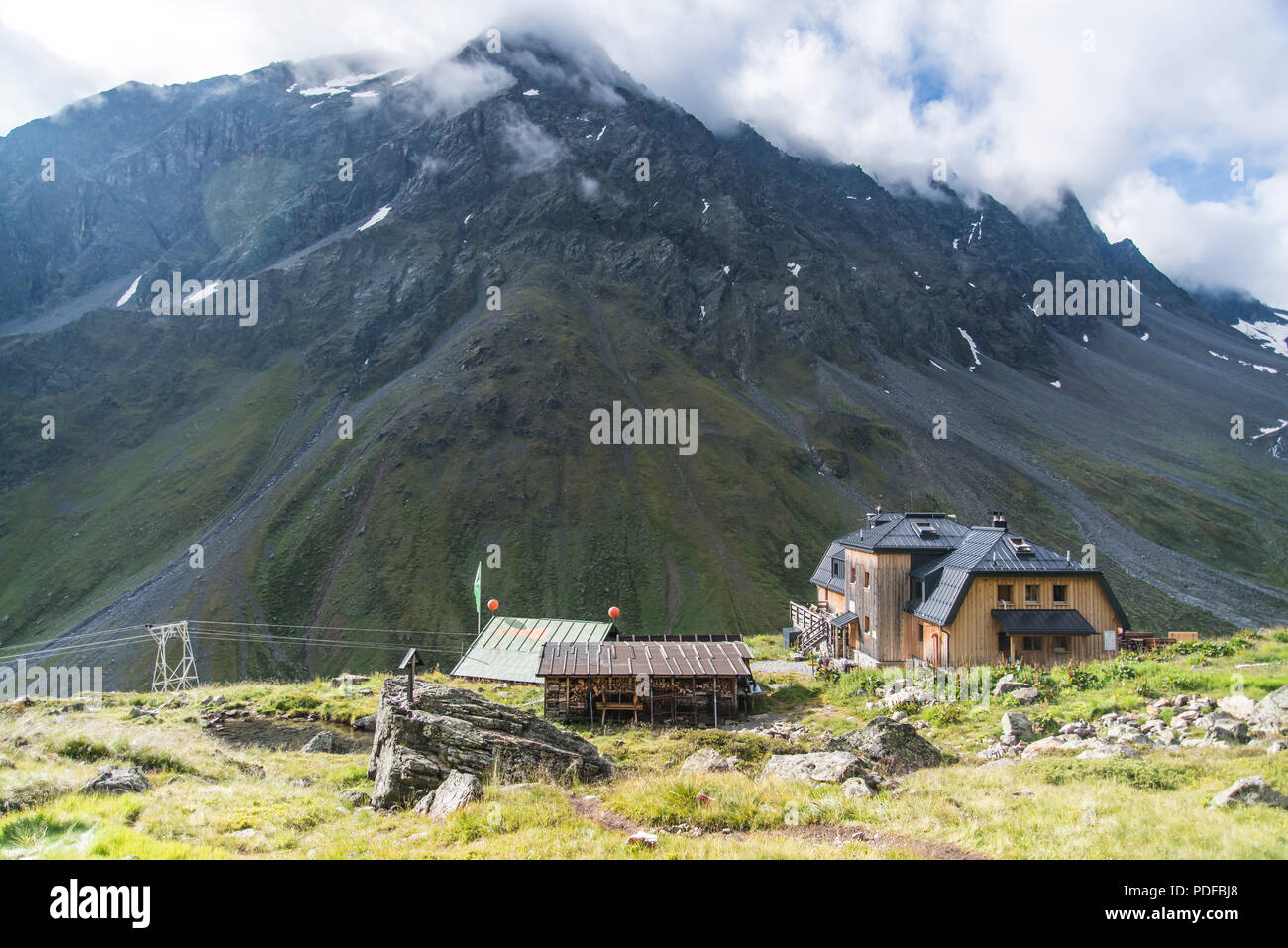 Westfalen haus rifugio di montagna nelle Alpi dello Stubai di Sellrain nel Tirolo austriaco Foto Stock