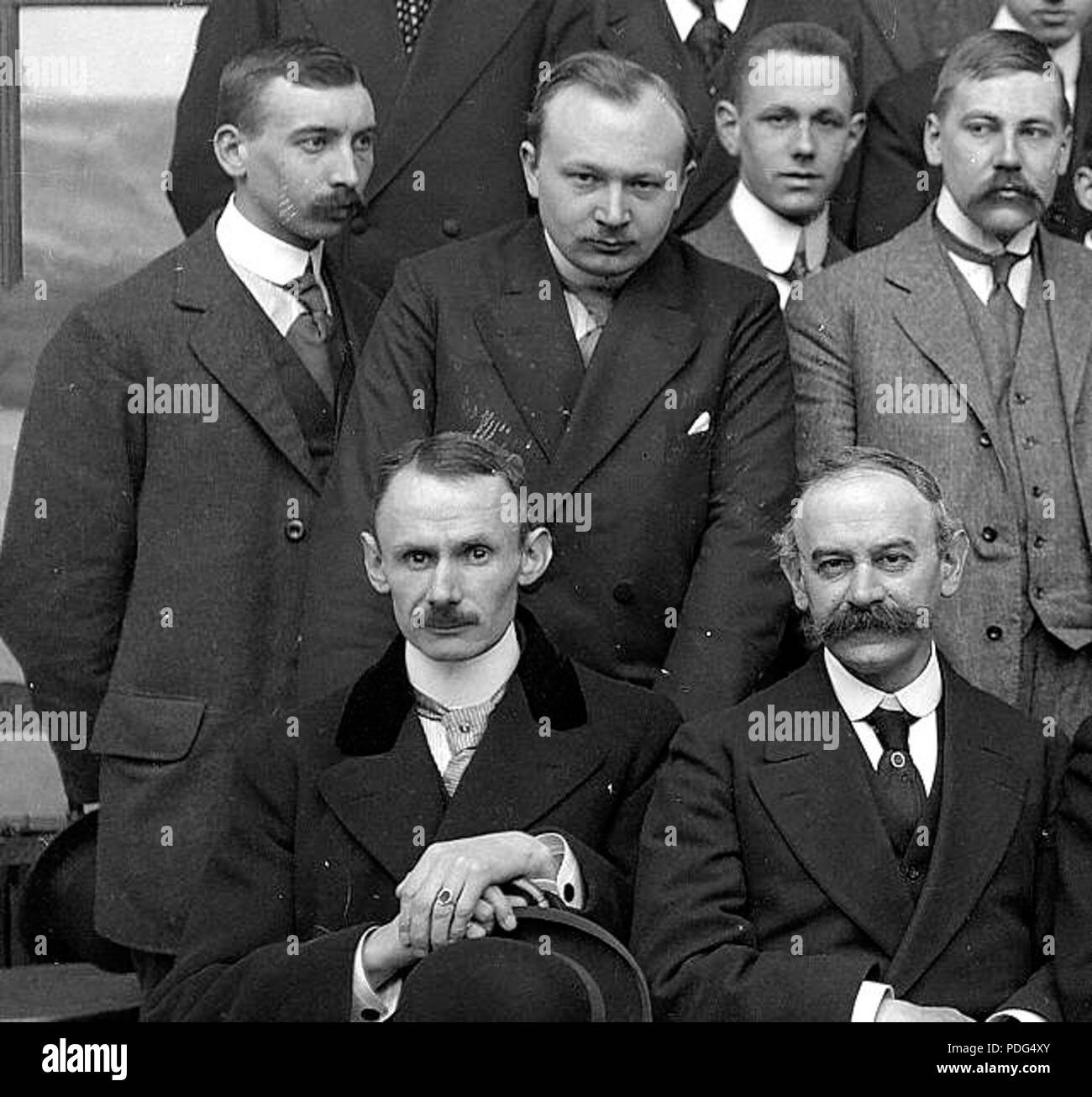 182 KIVI bezoek aan Heemaf fabriek in Hengelo, 1914 Foto Stock