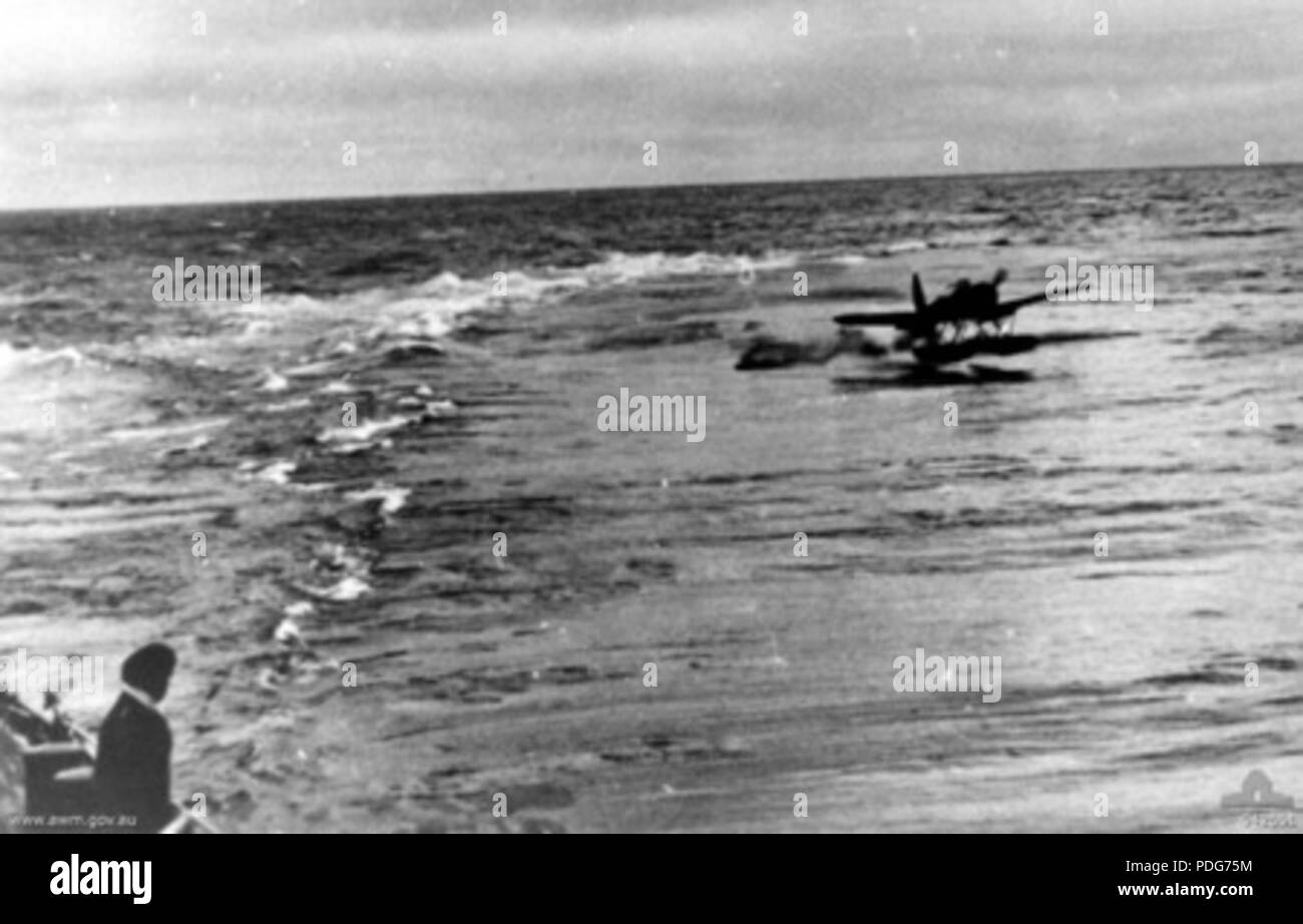 13 Ar 196 lo sbarco nei pressi di Admiral Hipper 1940 Foto Stock