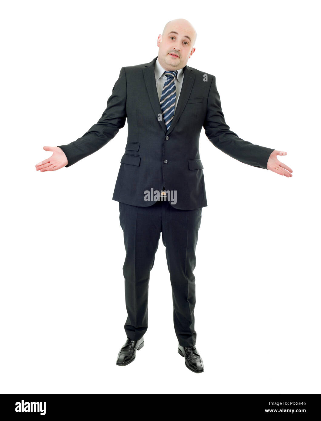 Imprenditore in attesa, corpo pieno isolati su sfondo bianco Foto Stock