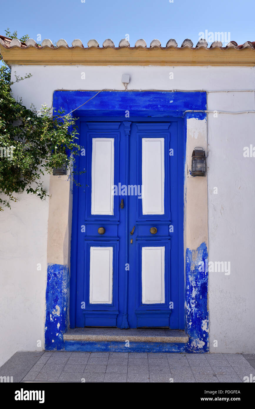 La vecchia porta in città Hydra, Hydra Island, Grecia Foto Stock