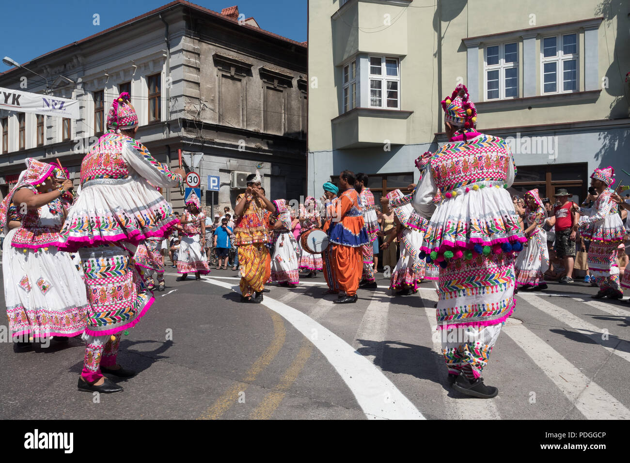 Il cinquantacinquesimo Beskidy Montanari " Settimana della Cultura 29.07- 06.08.2018 . Sfilano per le strade di Żywiec in Polonia 04.08.2018 Foto Stock