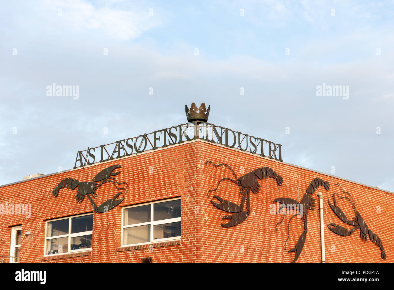 Fiskeindustri Laesoe (Laesø industria di trasformazione dei prodotti ittici); Oesterby, Laesoe, Danimarca Foto Stock