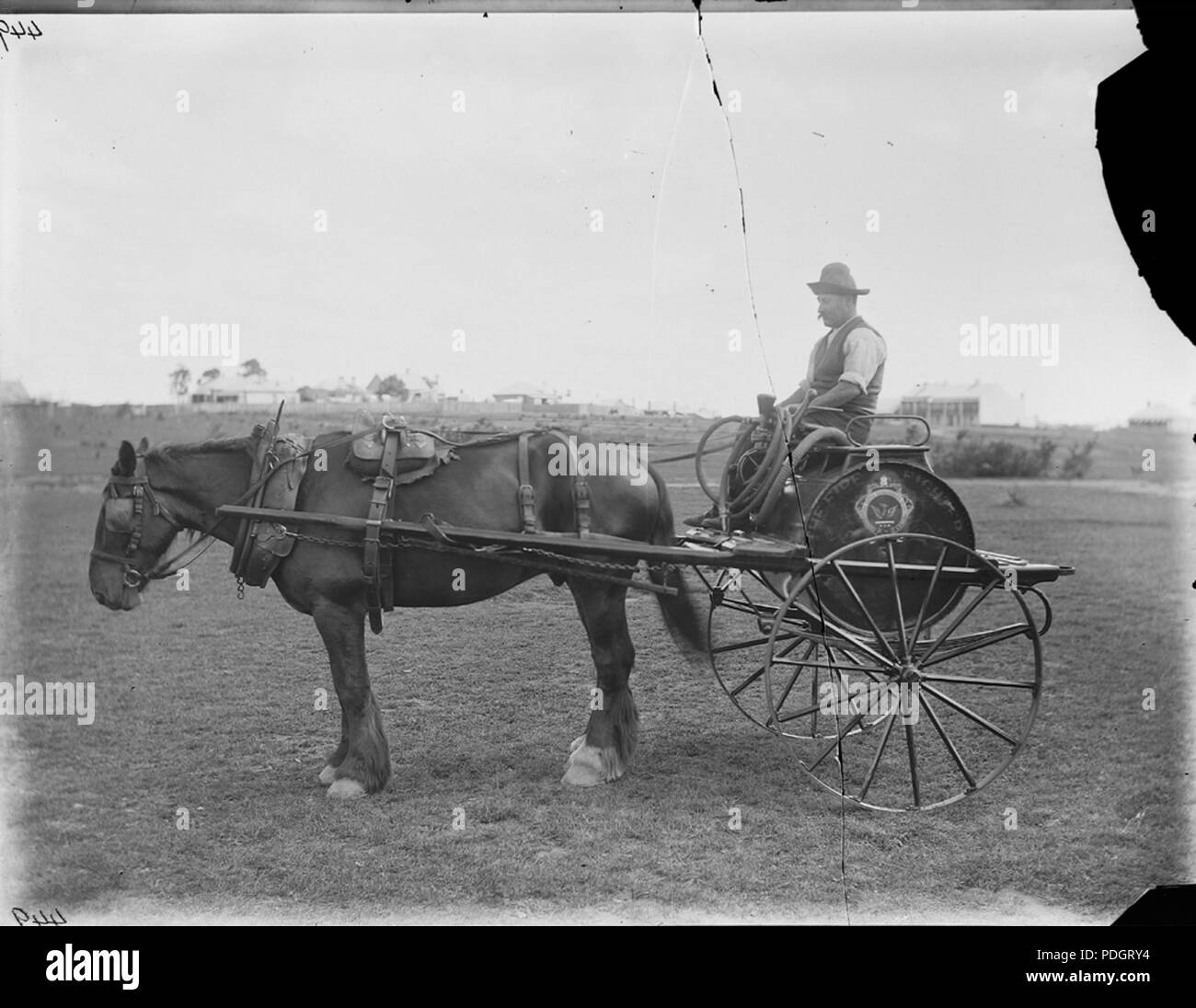 35 Clyde horsedrawn lotta antincendio carrello con conducente (5570741824) Foto Stock