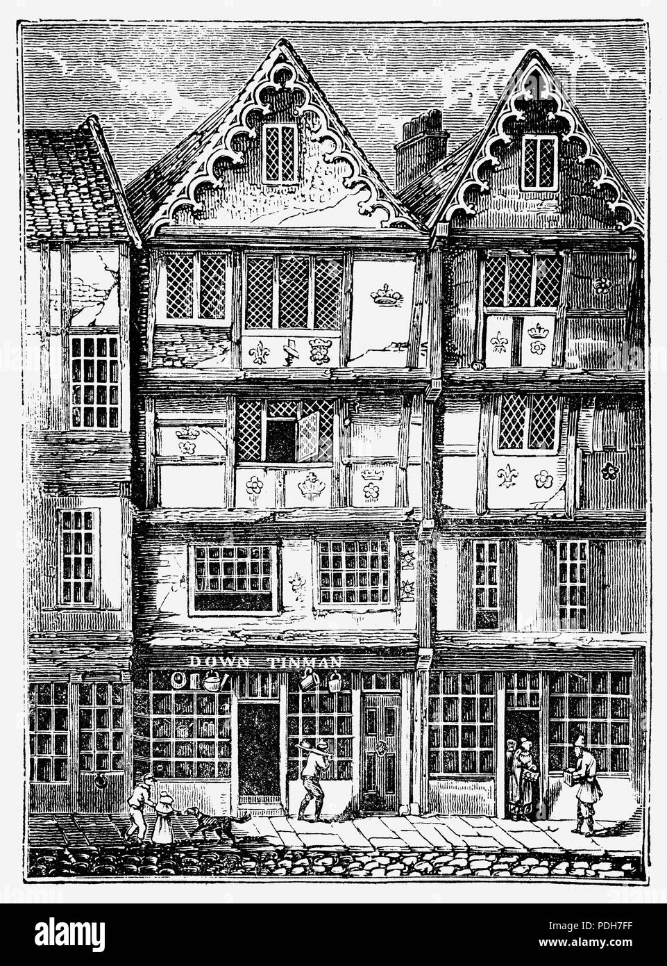 Durante il regno della regina Elisabetta I, l'ambasciatore francese, M Beaumont, risiedeva in Butcher Row, nella circoscrizione di pioppo e Limehouse a Londra, Inghilterra. Il graticcio, quintessenza Tudor House costituito da piccole camere foro la data 1581. Foto Stock