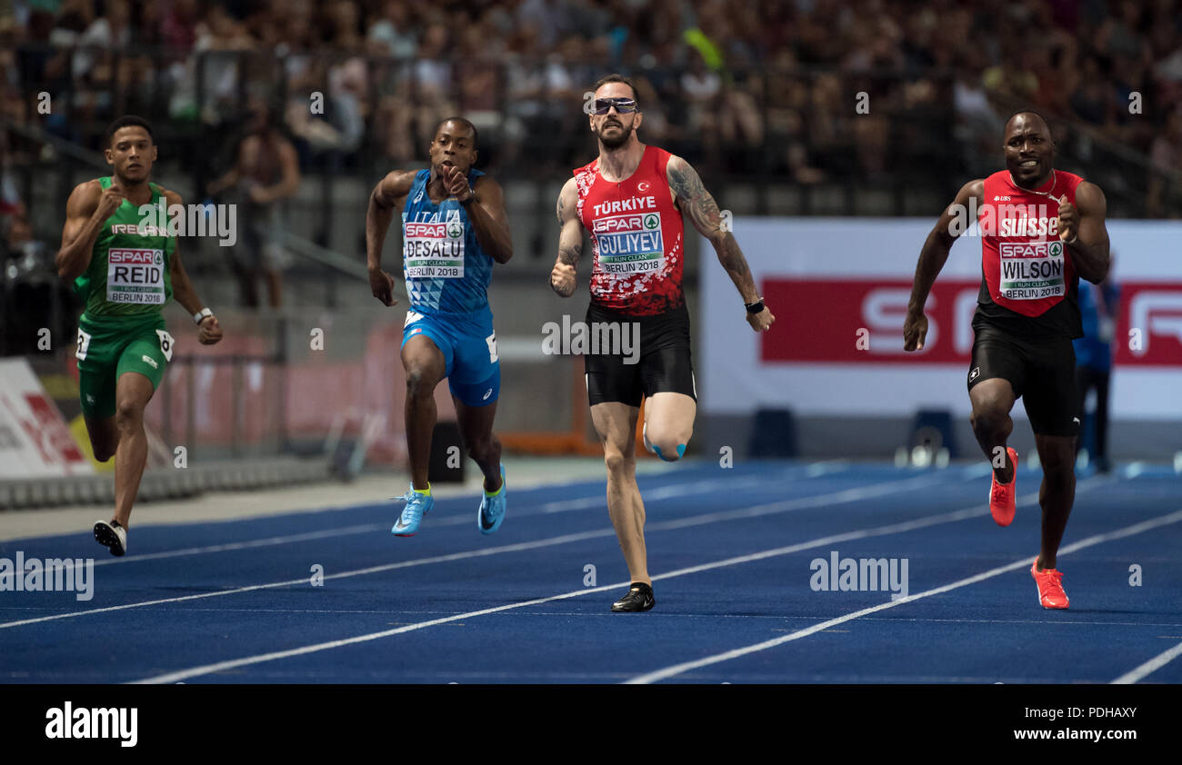 Berlino, Germania. 09Aug, 2018. 09.08.2018, Berlin: atletica: Campionati Europei allo Stadio Olimpico: 200m Finale 'Men: (da sinistra) Leon Reid da Irlanda, Eseoa Desalu dall'Italia, Ramil Guliyev dalla Turchia e Alex Wilson dalla Svizzera in azione. Credito: Sven Hoppe/dpa/Alamy Live News Foto Stock