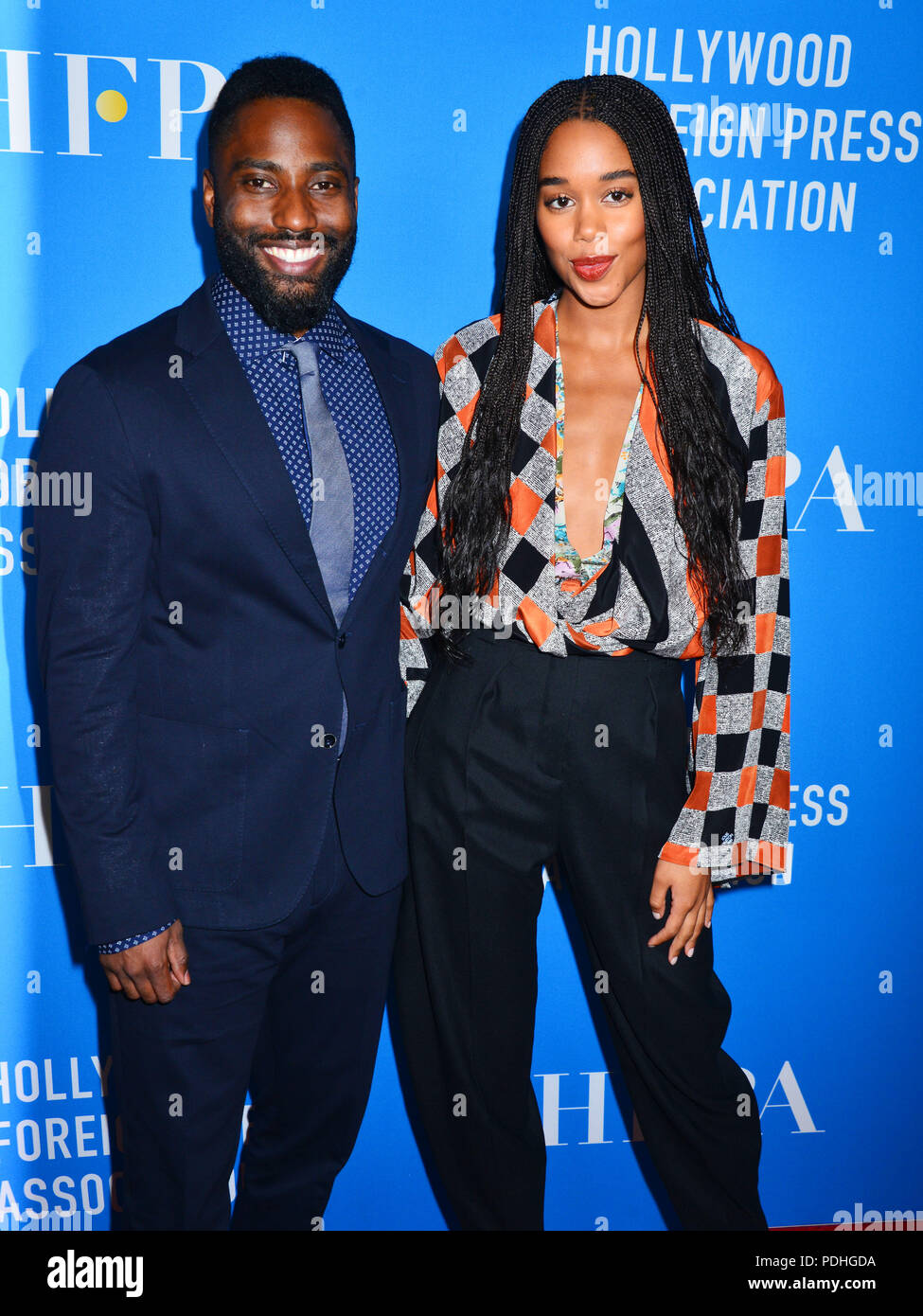 John David Washington, Laura Harrier 117 arriva a Hollywood Foreign Press Association le sue sovvenzioni banchetto presso il Beverly Hilton Hotel il 9 agosto 2018 a Beverly Hills, la California. Foto Stock