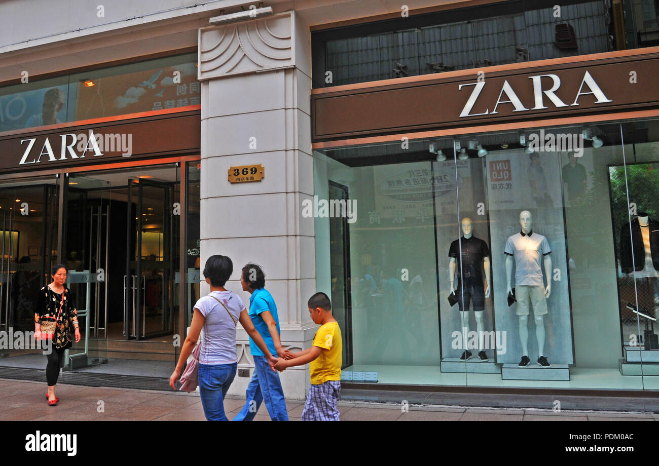 Zara Boutique, Shanghai, Cina Foto Stock