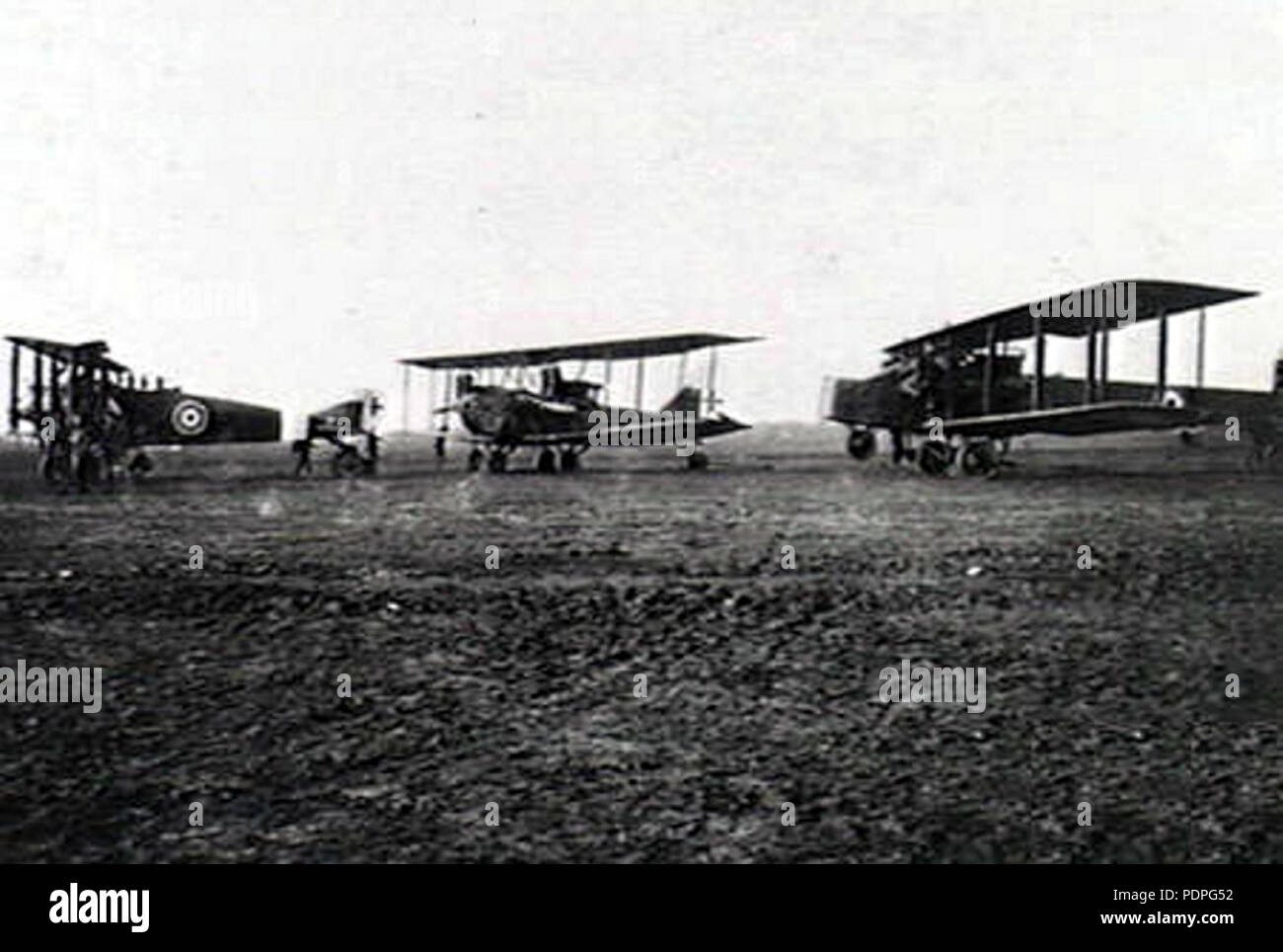 30 catturato bombardiere tedesco aeromobile a Colonia 1918 Foto Stock