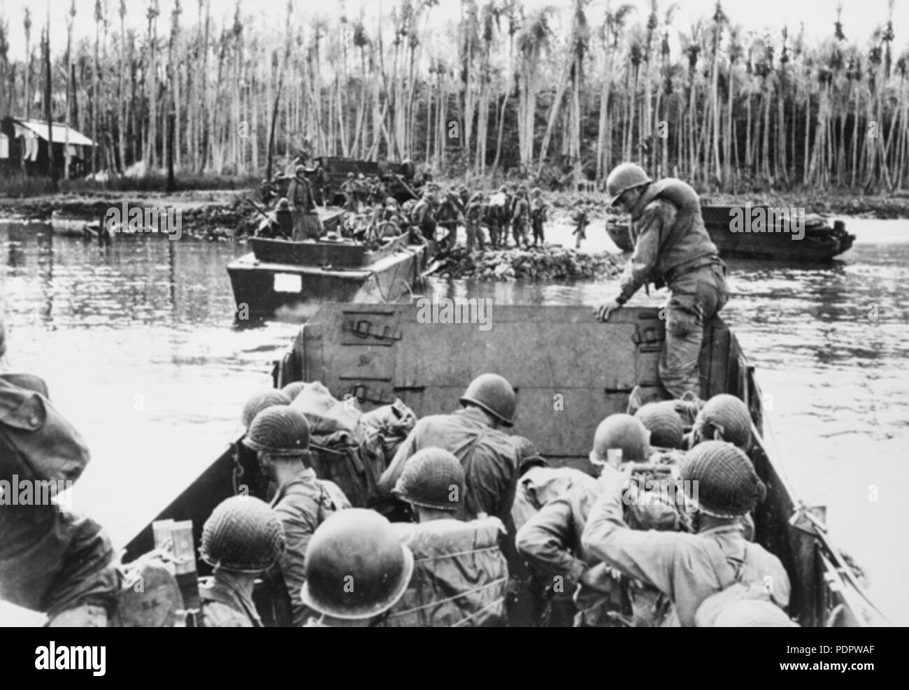14 Arawe landing craft dic 43 Foto Stock