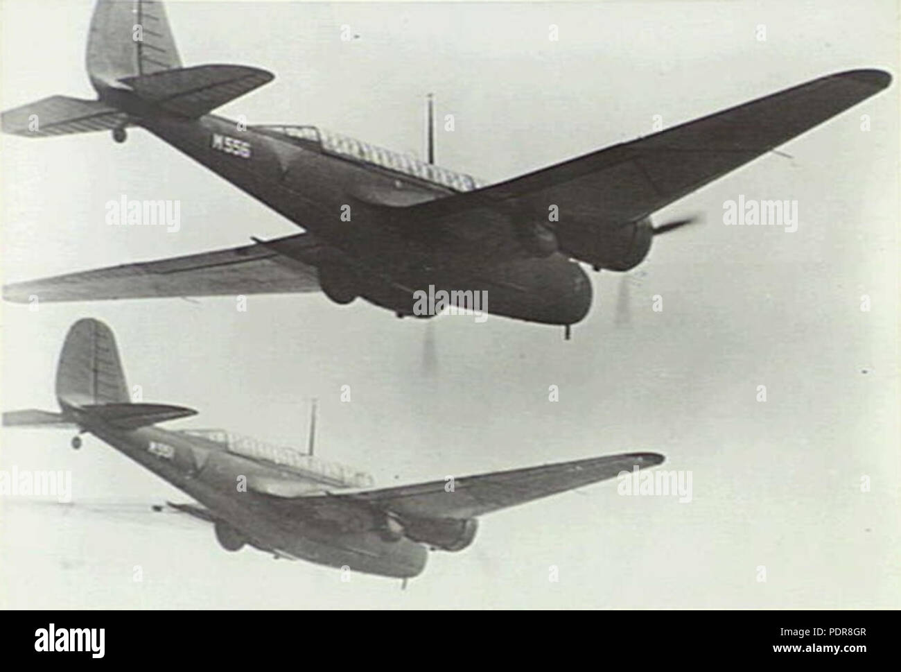 83 Martin 166 bombardieri ML-KNIL over Malaya 1942 Foto Stock