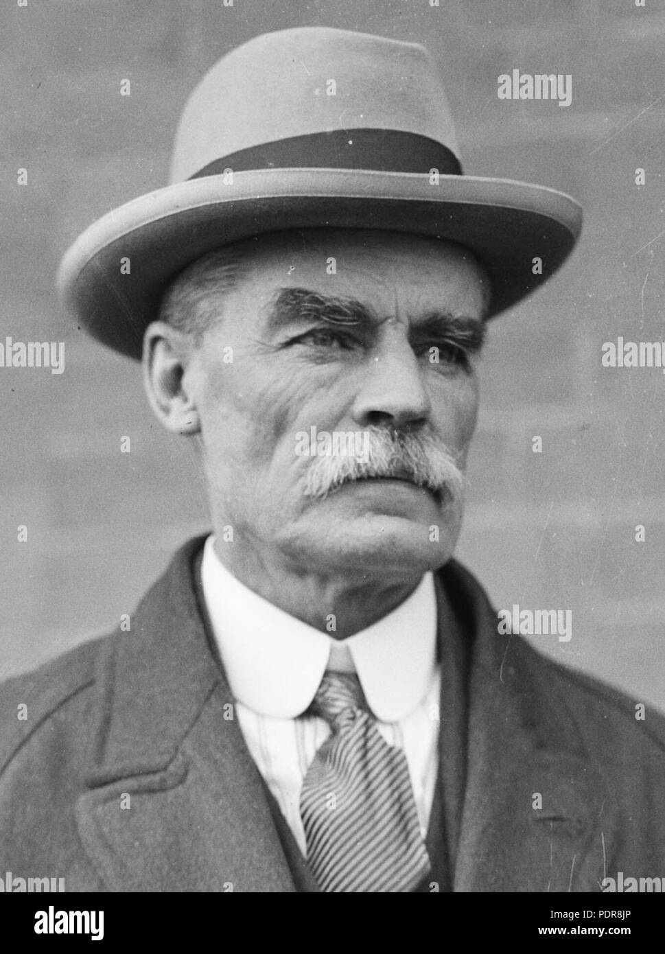 84 Matthew Charlton 1928 Foto Stock