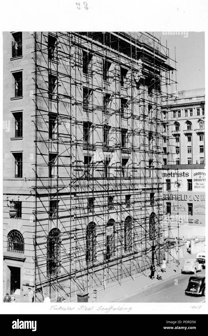 114 Queensland Archivi di Stato 4116 in tubolare di acciaio ponteggi presso la Banca del New South Wales 1949 Foto Stock