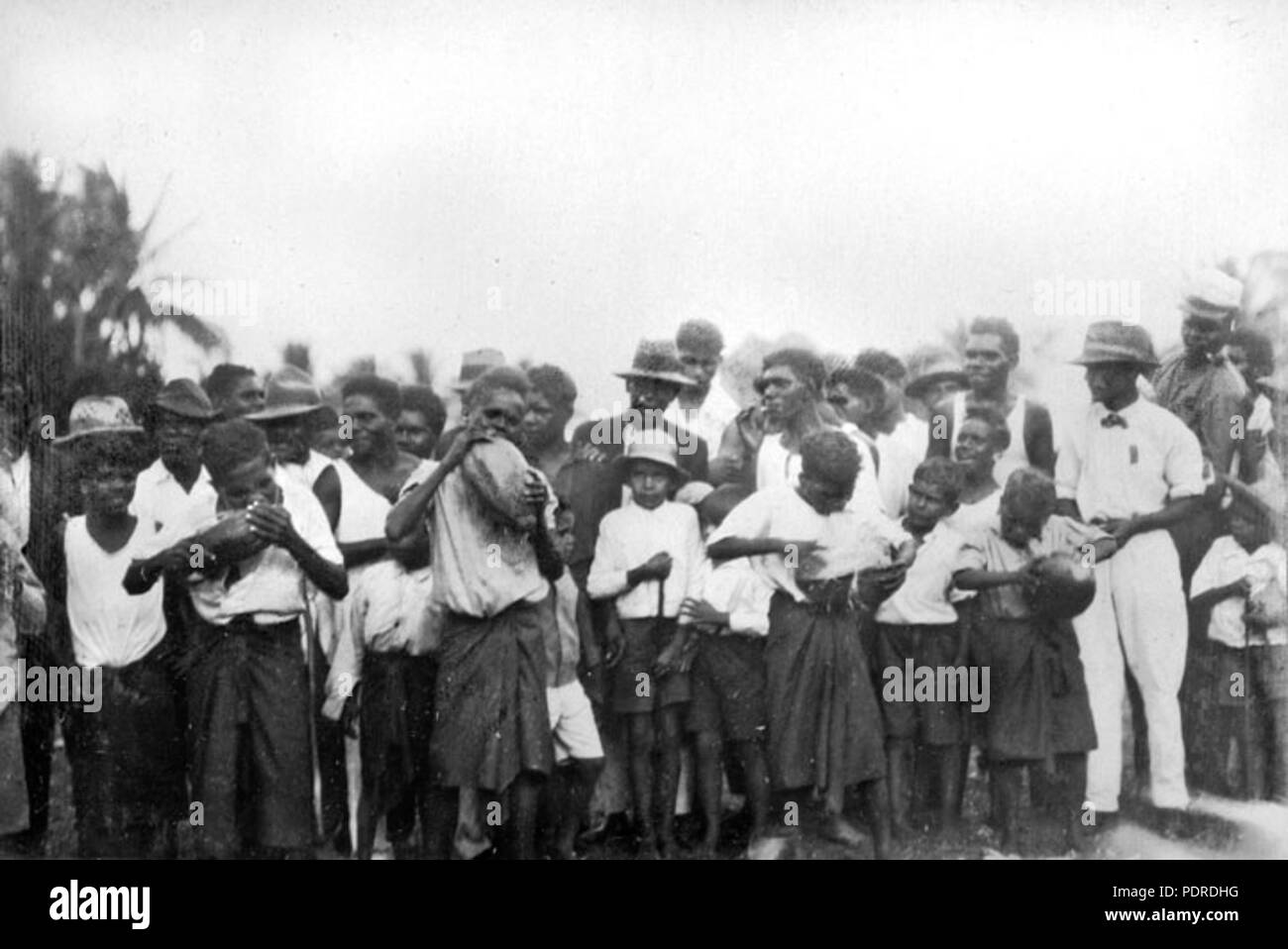 120 Queensland Archivi di Stato 5809 residenti di Yarrabah Giugno 1931 Foto Stock