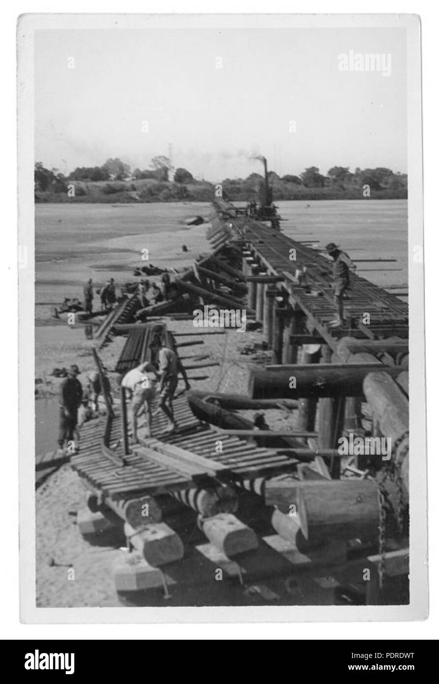 121 Queensland Archivi di Stato 6413 Burdekin River Bridge alluvione riparazione danni NCL 29 Ottobre 1940 Foto Stock