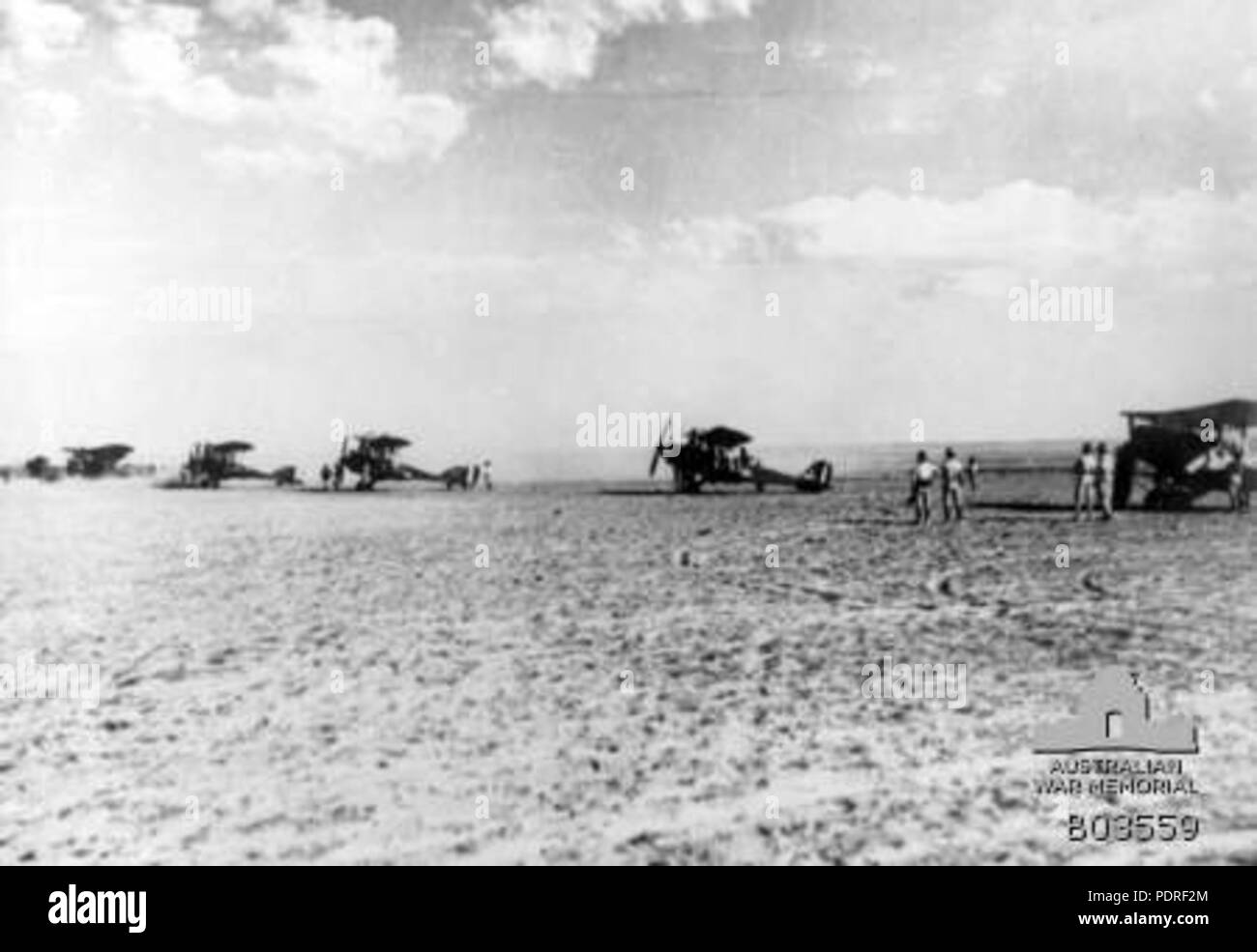 124 RI8 degli aerei da caccia del n. 1 Squadron AFC in Palestina AWM foto B03559 Foto Stock