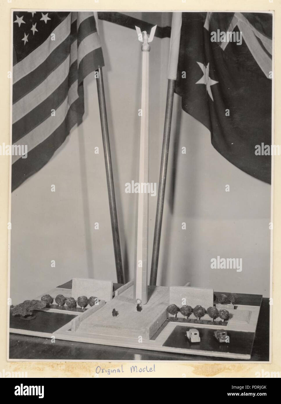 97 PIC 9451 1-61 LOC Album1097-P. M. Hamilton album della costruzione della Australian American Memorial Foto Stock