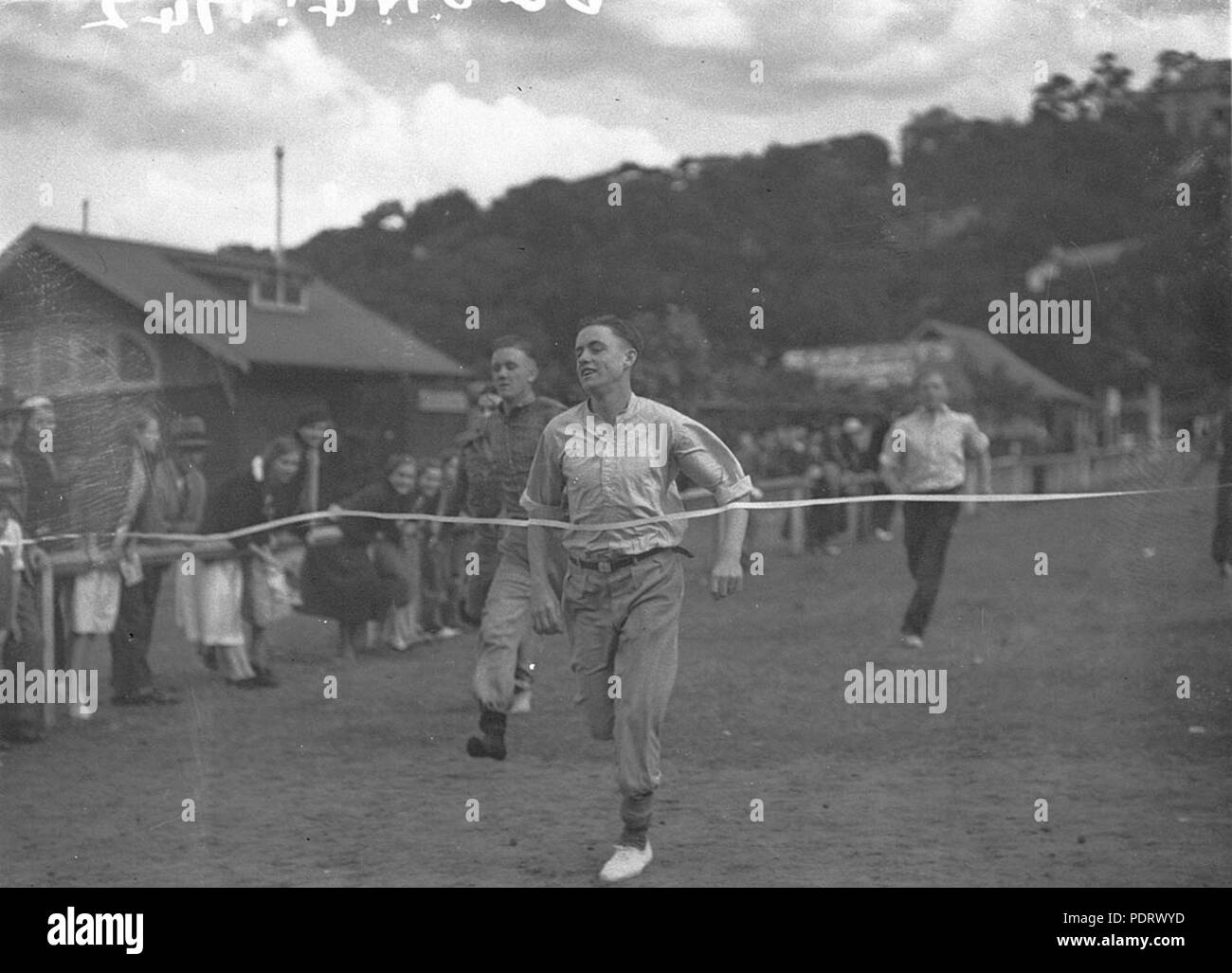 162 43747 SLNSW Mens gara sprint Australian Paper Mills Picnic a Clifton Gardens Foto Stock