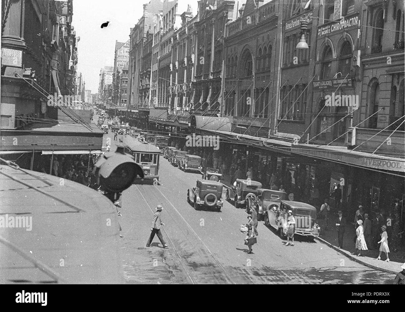 162 44213 SLNSW Pitt Street guardando a sud di King Street Foto Stock