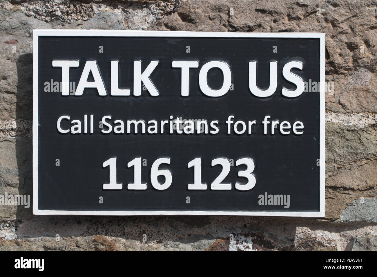 Samaritani: parla con noi - un segno sul ponte sospeso di Clifton Foto Stock