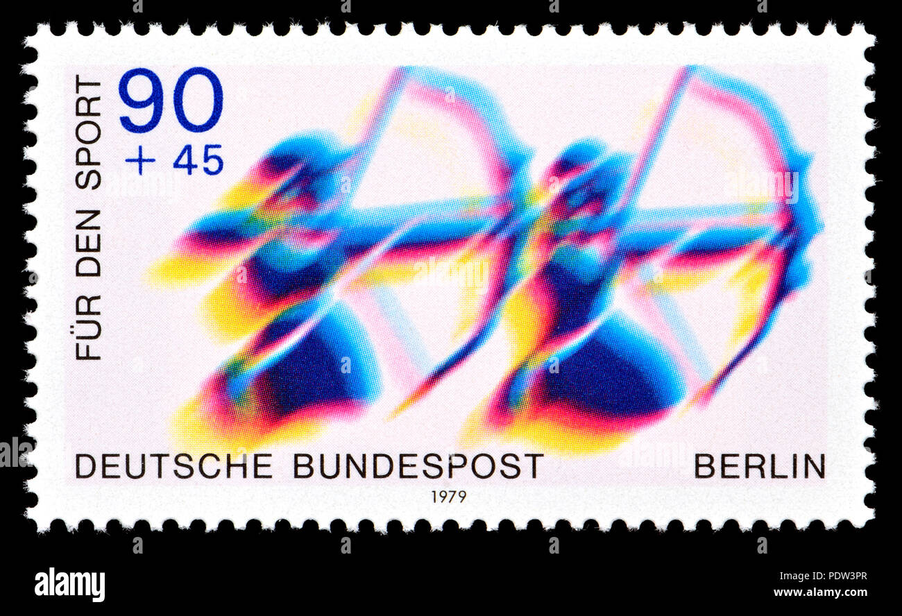 Il tedesco francobollo (Berlino: 1979) : "Fur den Sport' (carità timbro finanziamenti sport) Tiro con l'arco Foto Stock