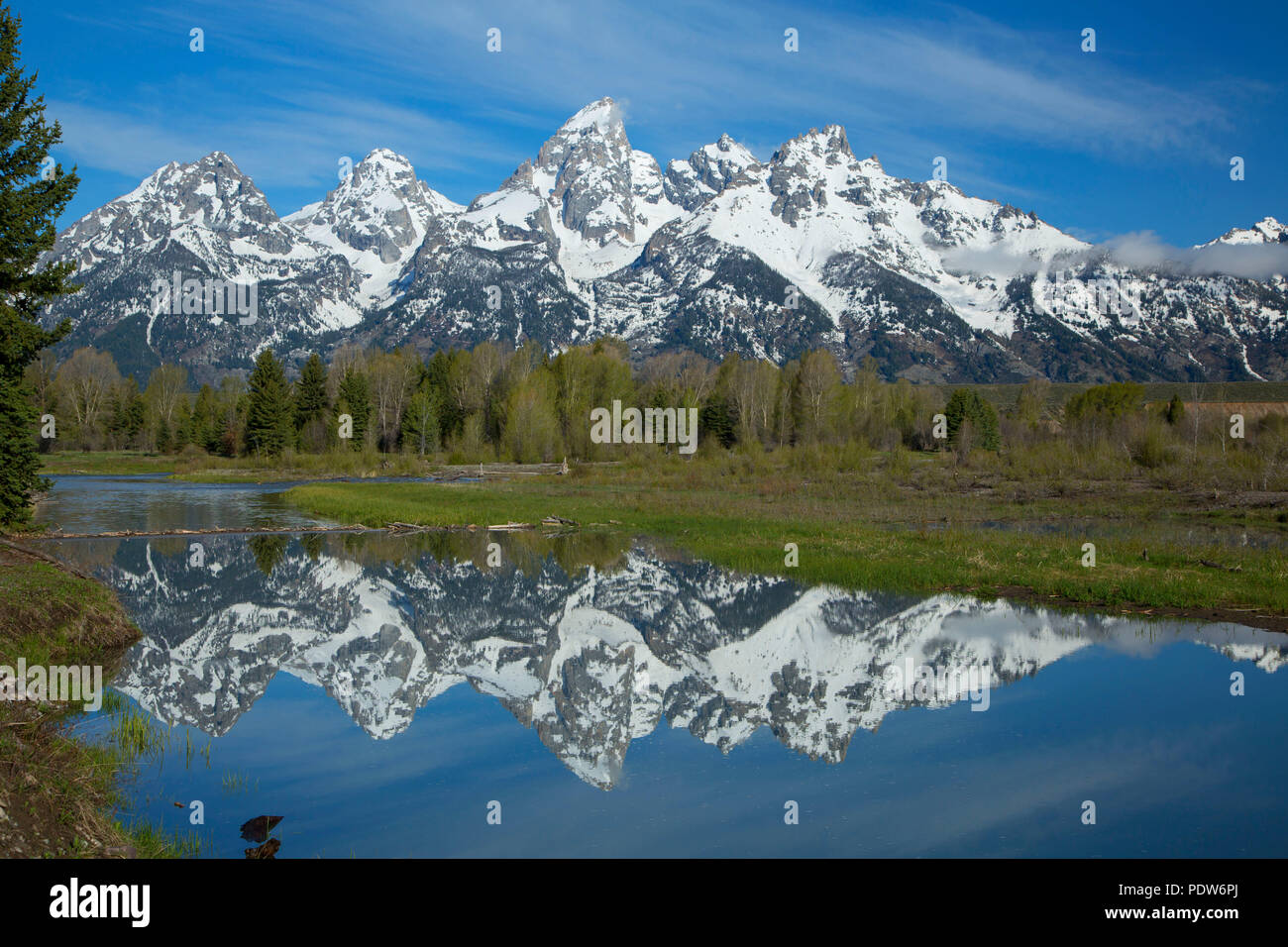 Grand Teton Range da Schwabacher atterraggio, il Parco Nazionale del Grand Teton, Wyoming Foto Stock