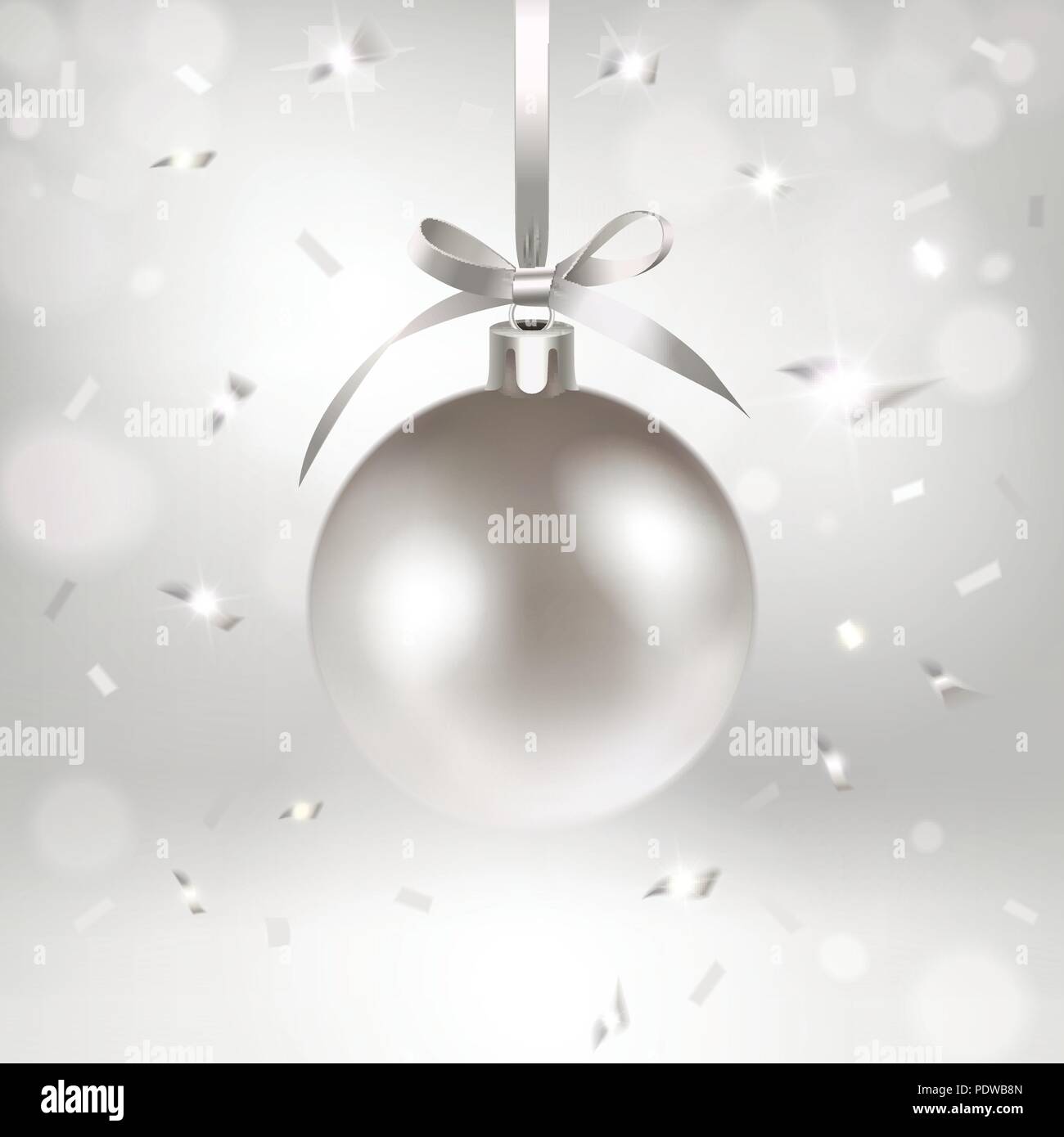Argento palla di Natale e la caduta di coriandoli su uno sfondo luminoso Illustrazione Vettoriale