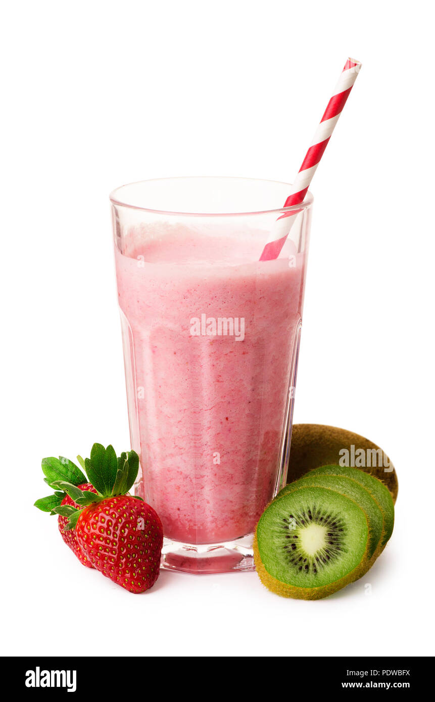 Frullato di rosa con Fragola, yogurt, kiwi isolato su uno sfondo bianco Foto Stock