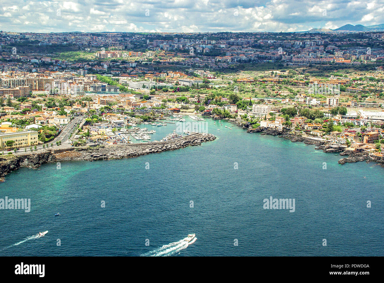 Catania, Sicilia - Ognina Marina, vista aerea Foto Stock
