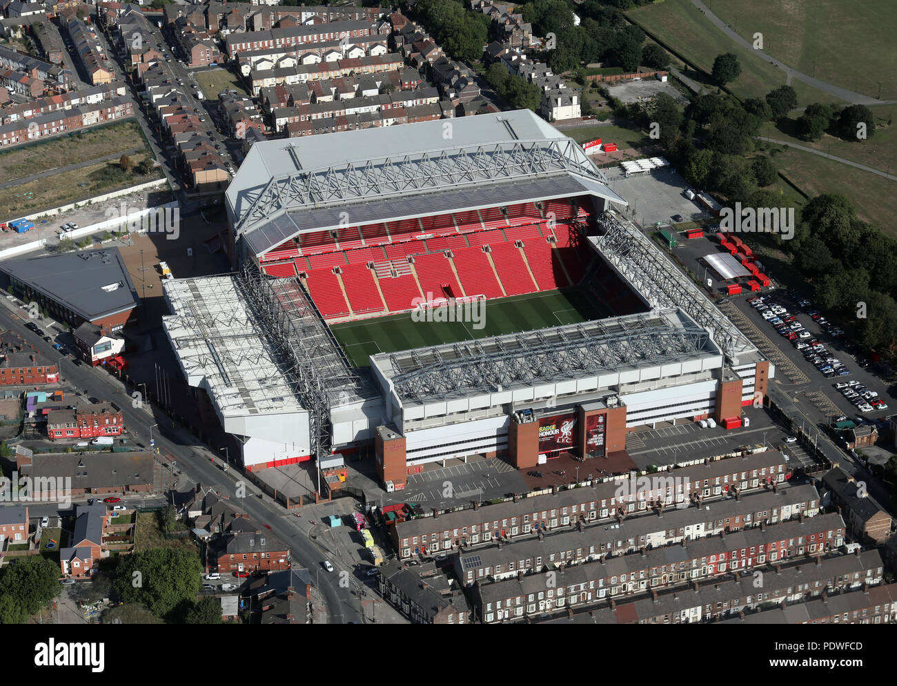 Vista aerea del Liverpool FC Anfield Stadium football ground, Inghilterra Foto Stock