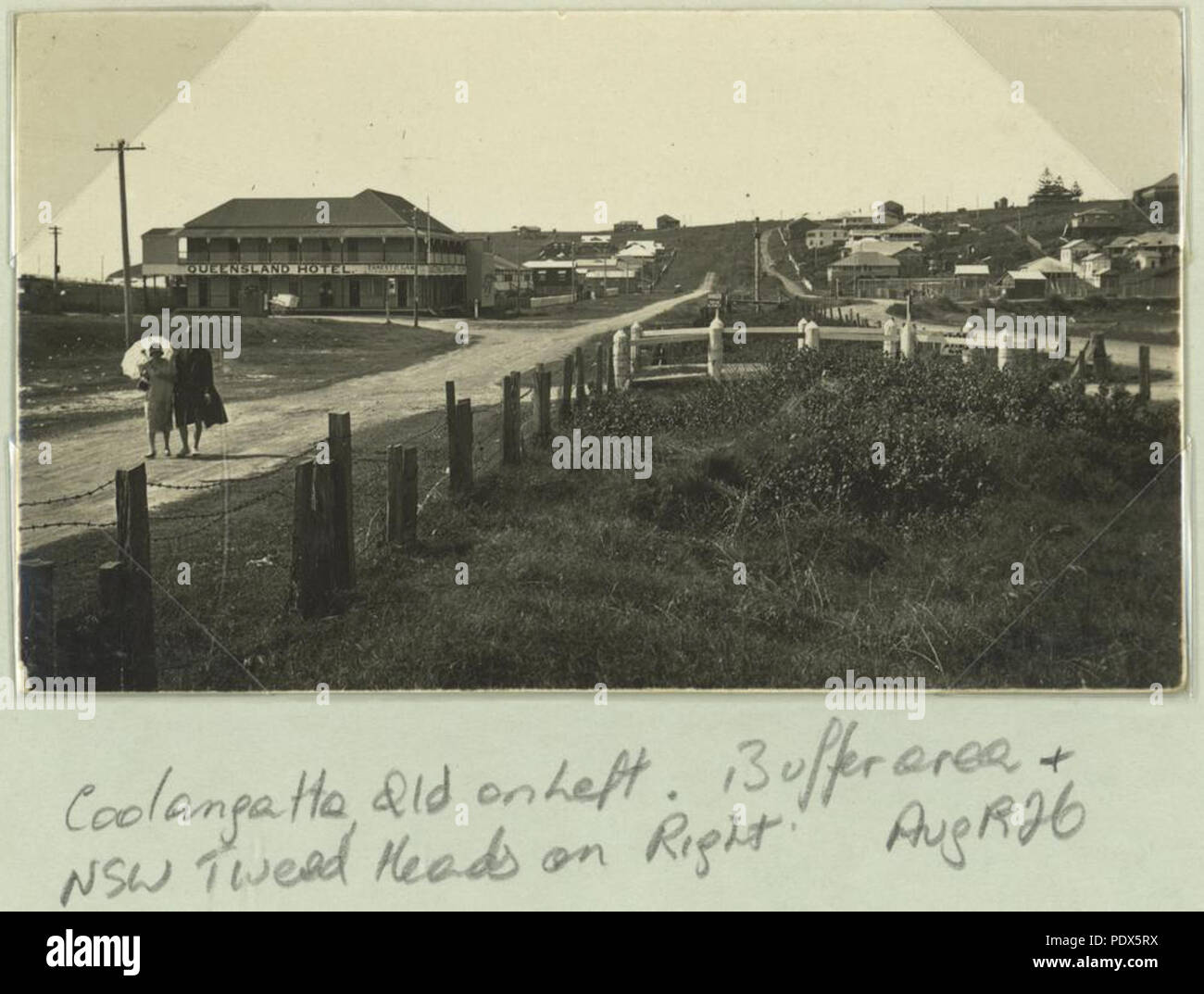 259 StateLibQld 1 259189 Confine tra il Nuovo Galles del Sud e Queensland, guardando verso est fino alla costa Foto Stock