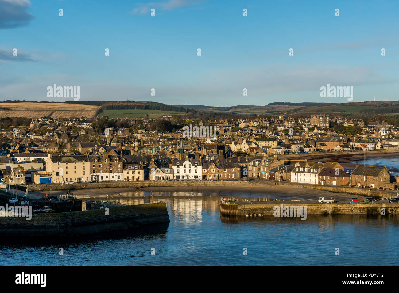 Stonehaven, Aberdeenshire, Scozia, Regno Unito, 24 novembre 2017. Stonehaven porto sulla costa orientale della Scozia. Foto Stock