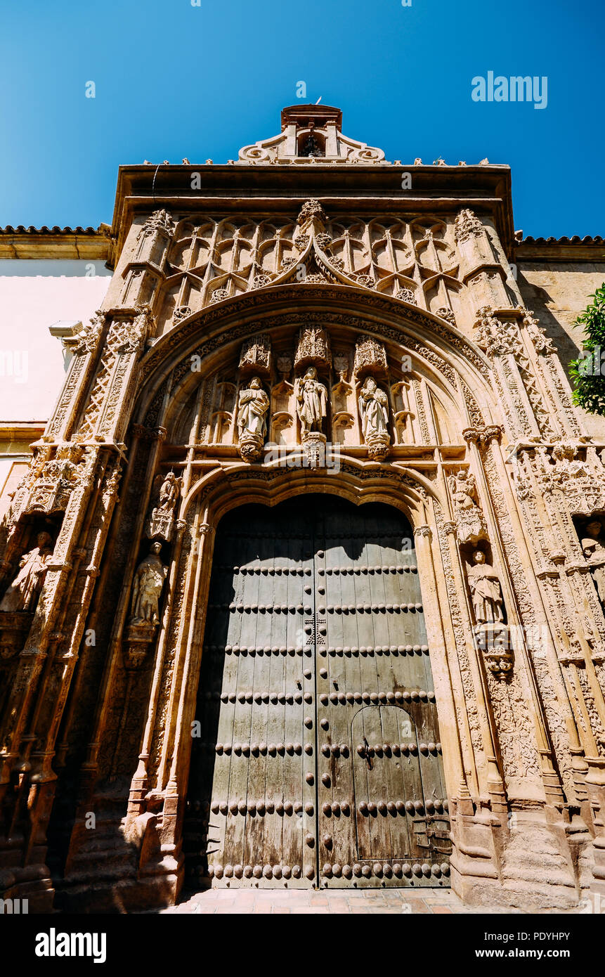 Cordoba, Andalusia Spagna - Luglio 13, 2018: Dettaglio facciata della Cattedrale, Cordoba, Andalusia, Spagna, noto anche come la Mezquita Foto Stock