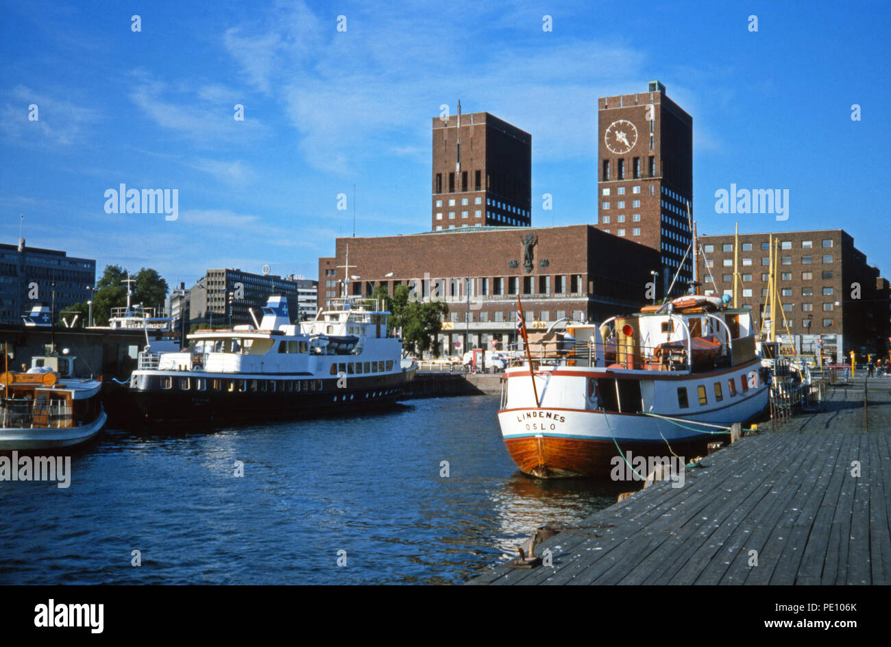 Barche ormeggiate nel porto di Oslo, Norvegia Foto Stock