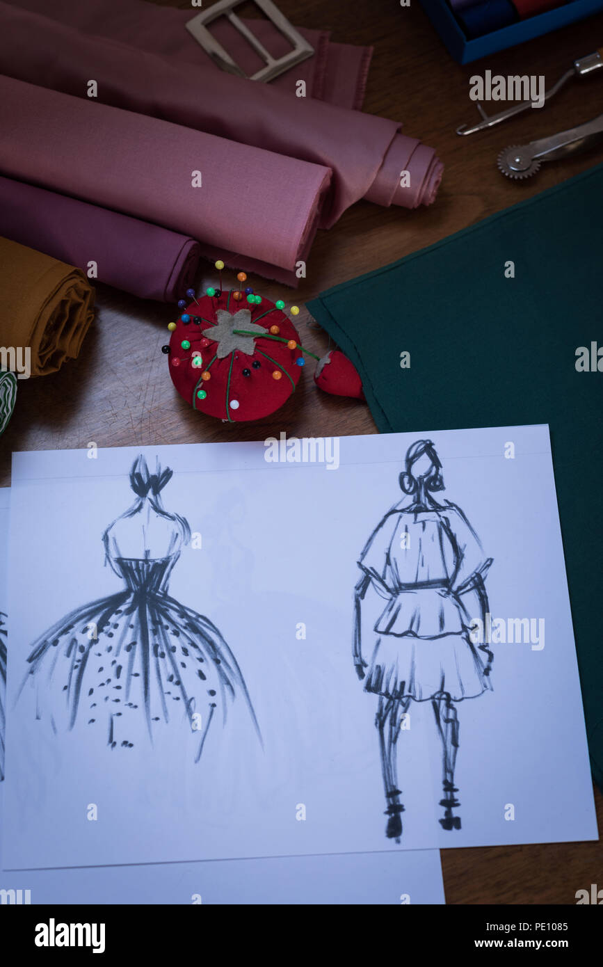 Schizzi di design sulla tavola Foto Stock