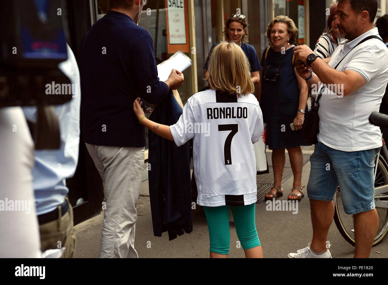 cr7 store milano