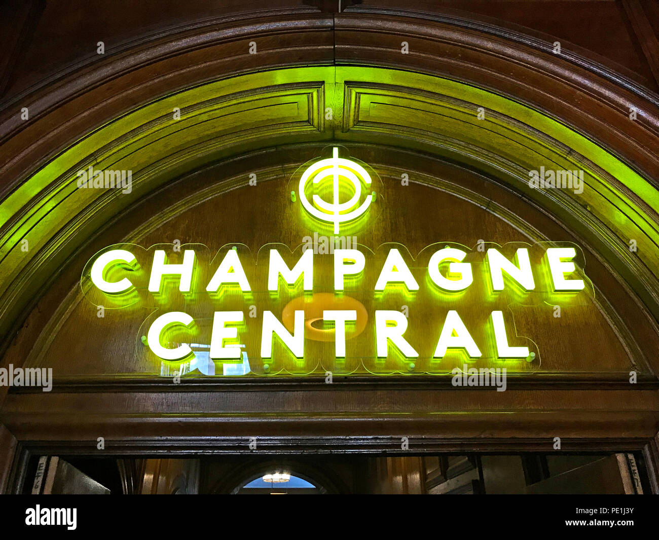 Champagne Central,la stazione centrale di Glasgow, Gordon St, Gordon Street,Scozia,pub,bar Foto Stock