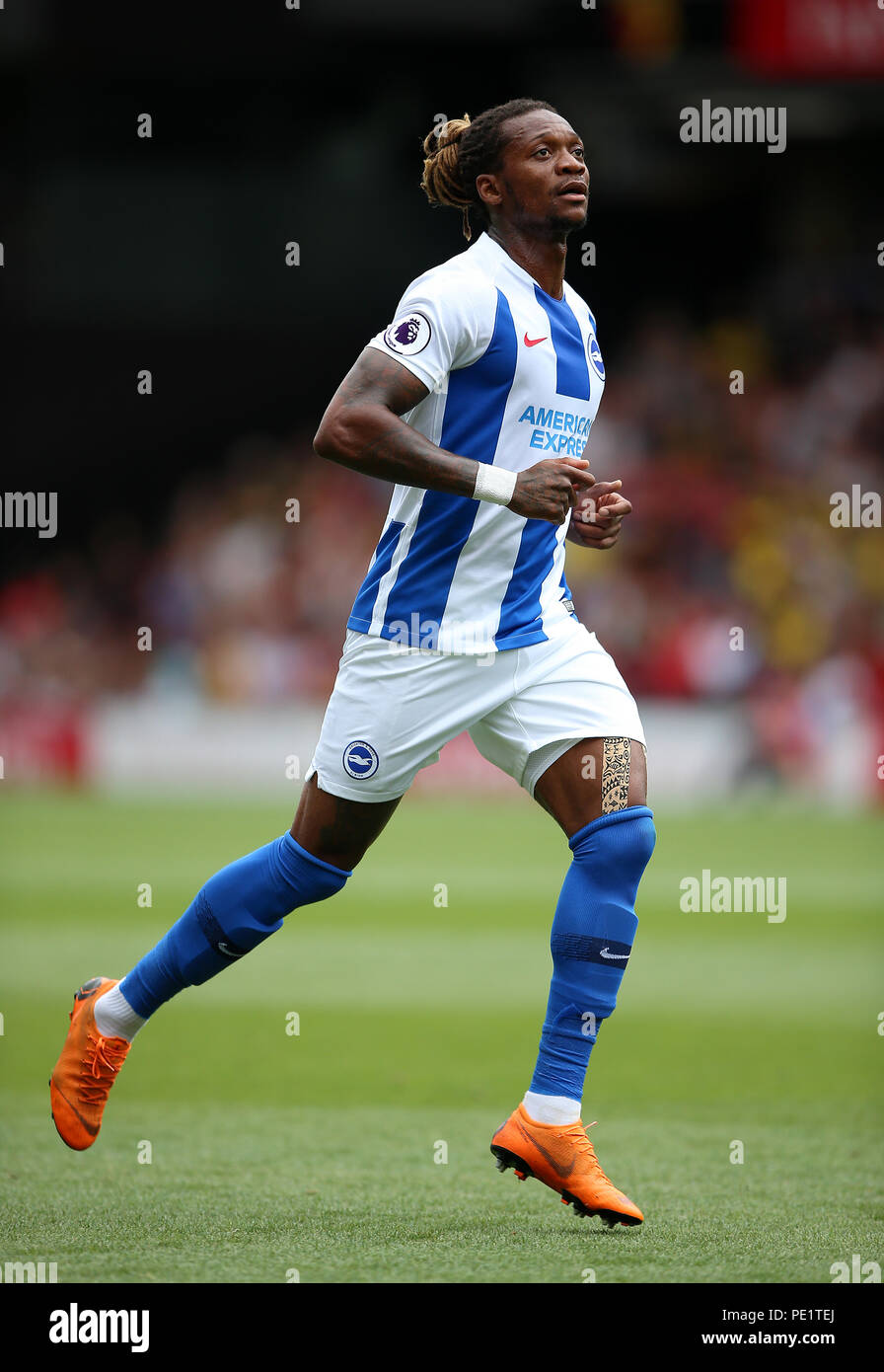 Brighton & Hove Albion's Gaetan Bong durante la partita della Premier League a Vicarage Road, Watford. PREMERE ASSOCIAZIONE foto. Data immagine: Sabato 11 agosto 2018. Vedi PA storia CALCIO Watford. Il credito fotografico dovrebbe essere: Nigel French/PA Wire. RESTRIZIONI: Nessun utilizzo con audio, video, dati, elenchi di apparecchi, logo di club/campionato o servizi "live" non autorizzati. L'uso in-match online è limitato a 120 immagini, senza emulazione video. Nessun utilizzo nelle scommesse, nei giochi o nelle pubblicazioni di singoli club/campionati/giocatori. Foto Stock