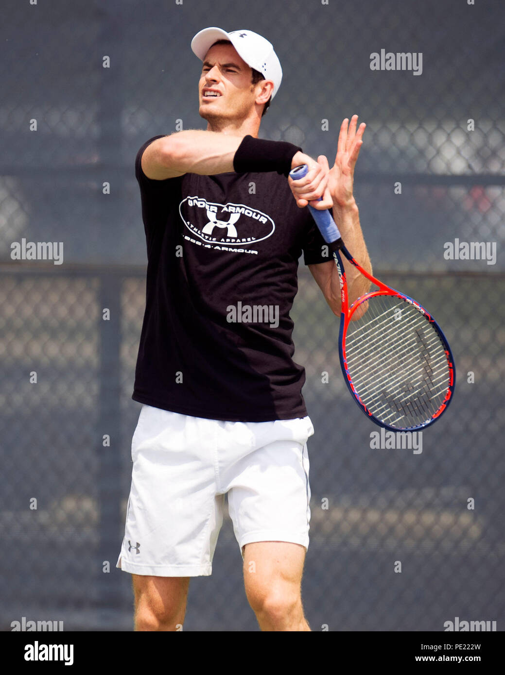 Ohio, USA, 11 agosto 2018: Andy Murray pratiche contro Kei Nishikori al sud occidentali in aperto Mason, Ohio, Stati Uniti d'America. Brent Clark/Alamy Live News Foto Stock