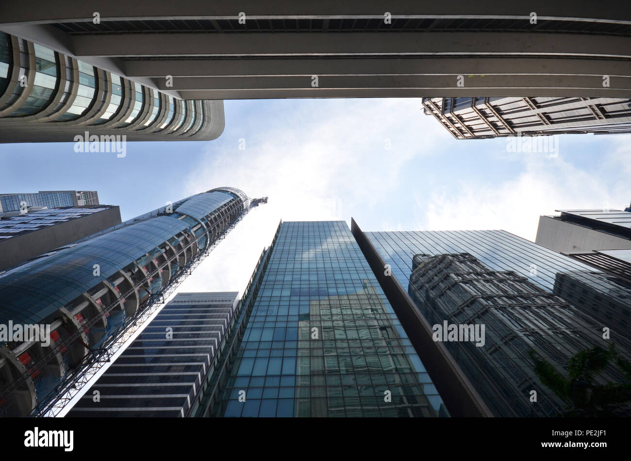 Il quartiere centrale degli affari di Singapore. Banking in Singapore è un settore di servizi che è cresciuta notevolmente negli ultimi anni. Foto Stock
