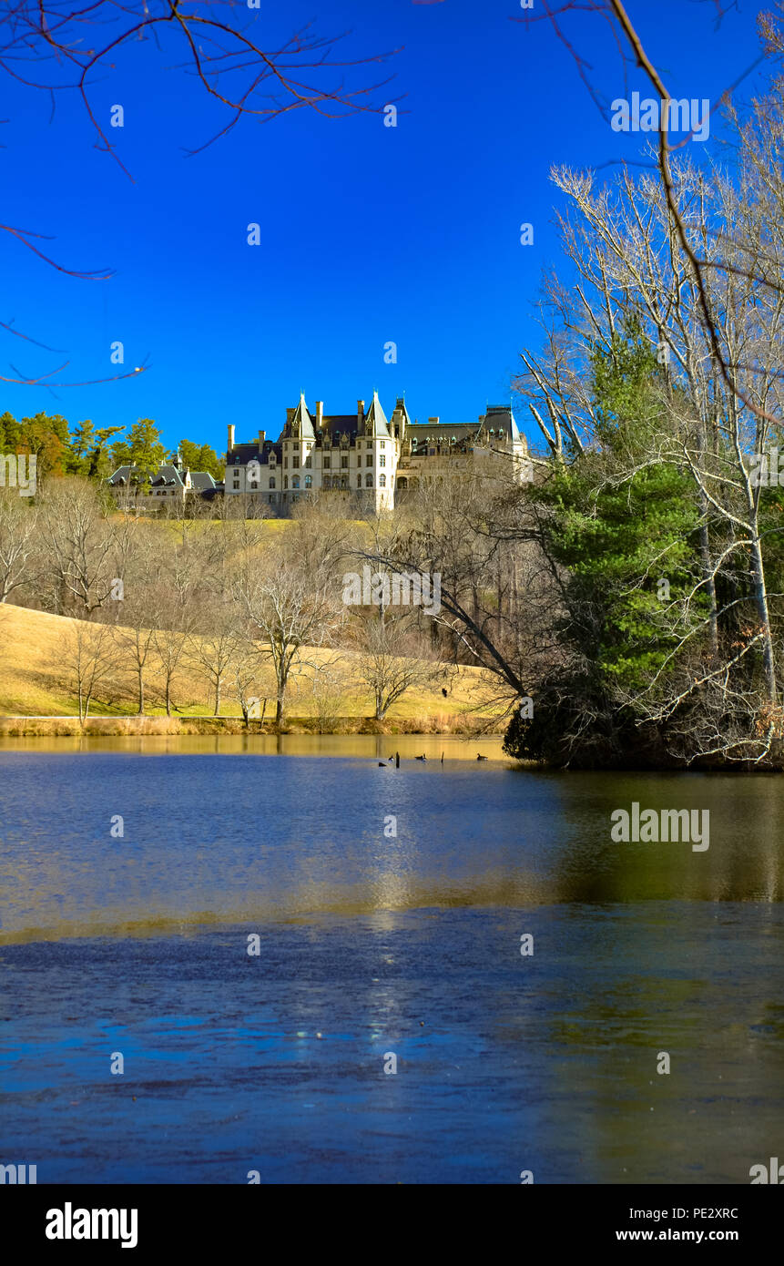 Vista panoramica di Biltmore Estate in Asheville NC come si vede dalla tenuta motivi Foto Stock