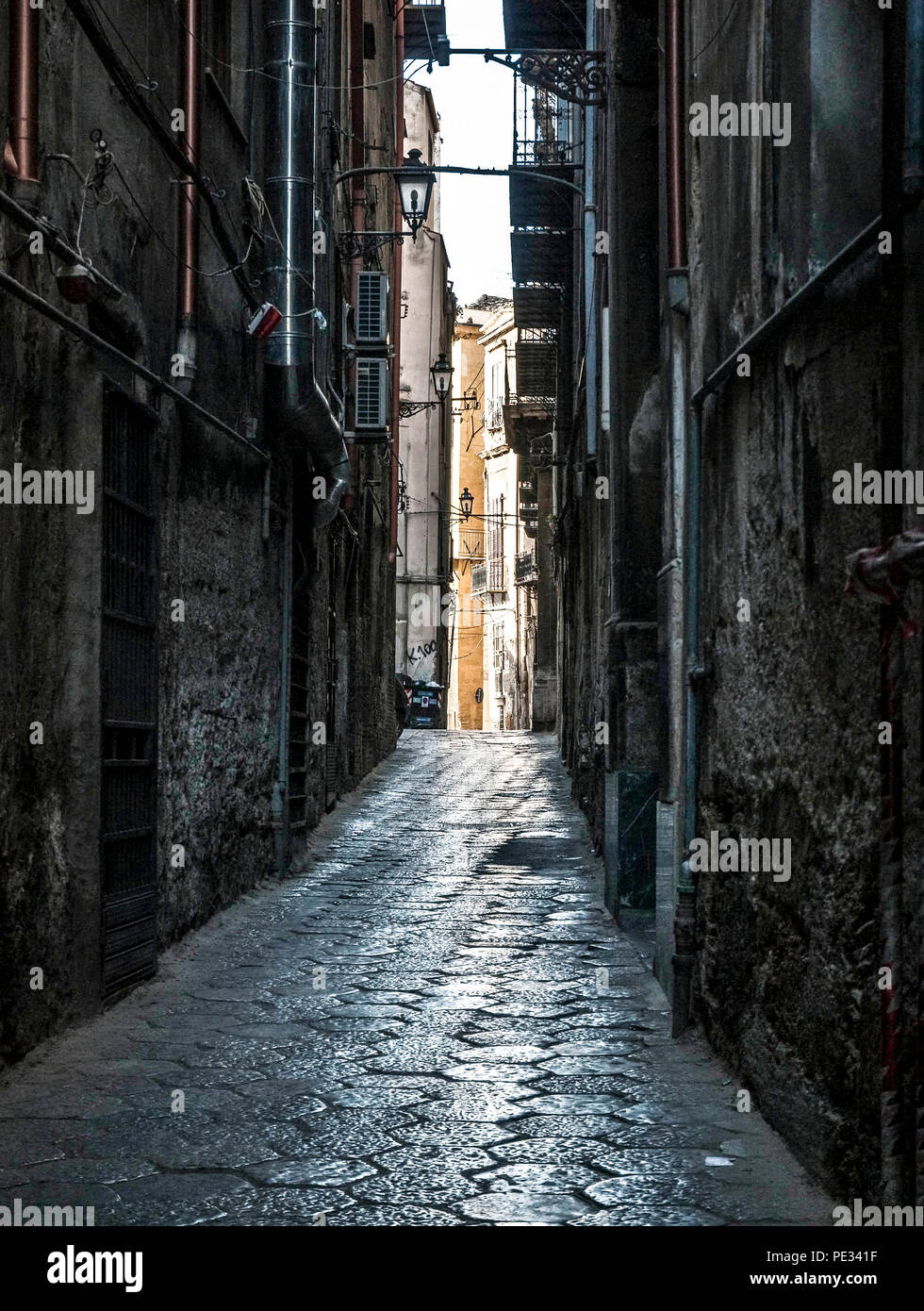 Classic edifici della città vecchia,Palermo,Italia.2013. Foto Stock