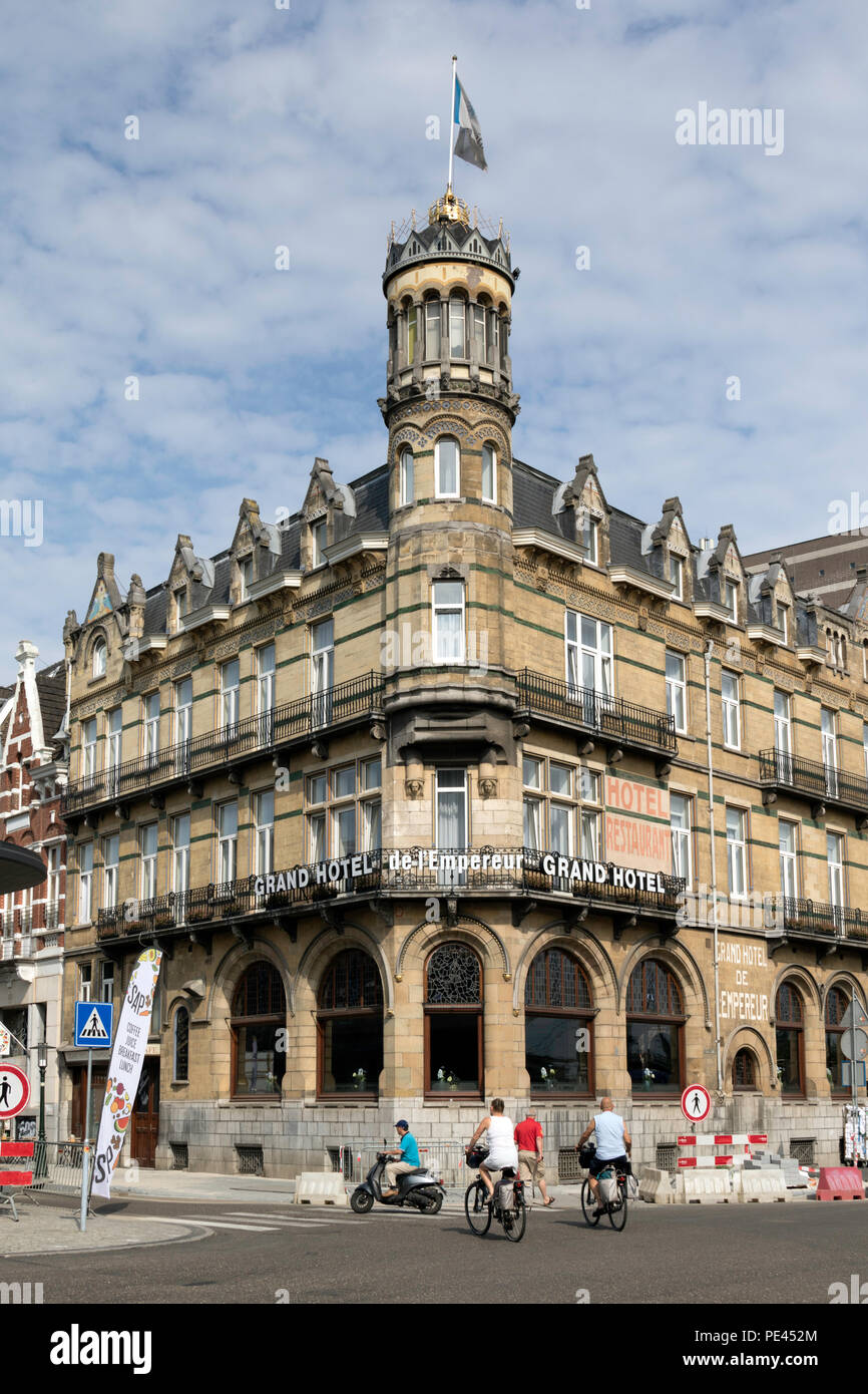 Il Grand Hotel occupa un edificio di Maastricht Limburgo Foto Stock