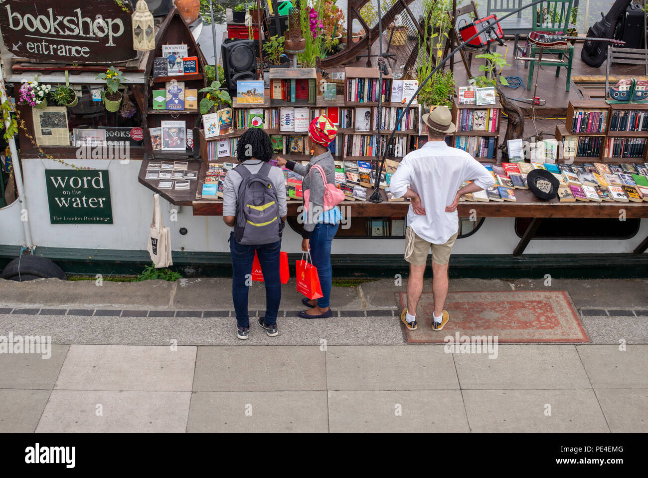 Bookshop sul Canal Foto Stock