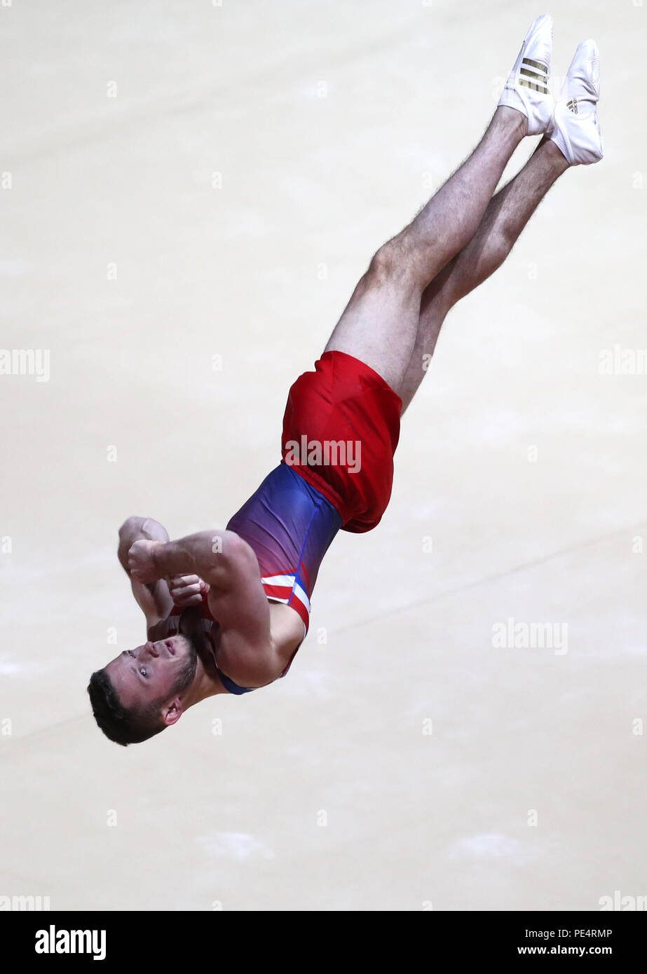 Gran Bretagna Dominick Cunningham sul pavimento in uomini della apparecchiatura finale durante il giorno undici del 2018 Campionati Europei al SSE idro, Glasgow. Foto Stock